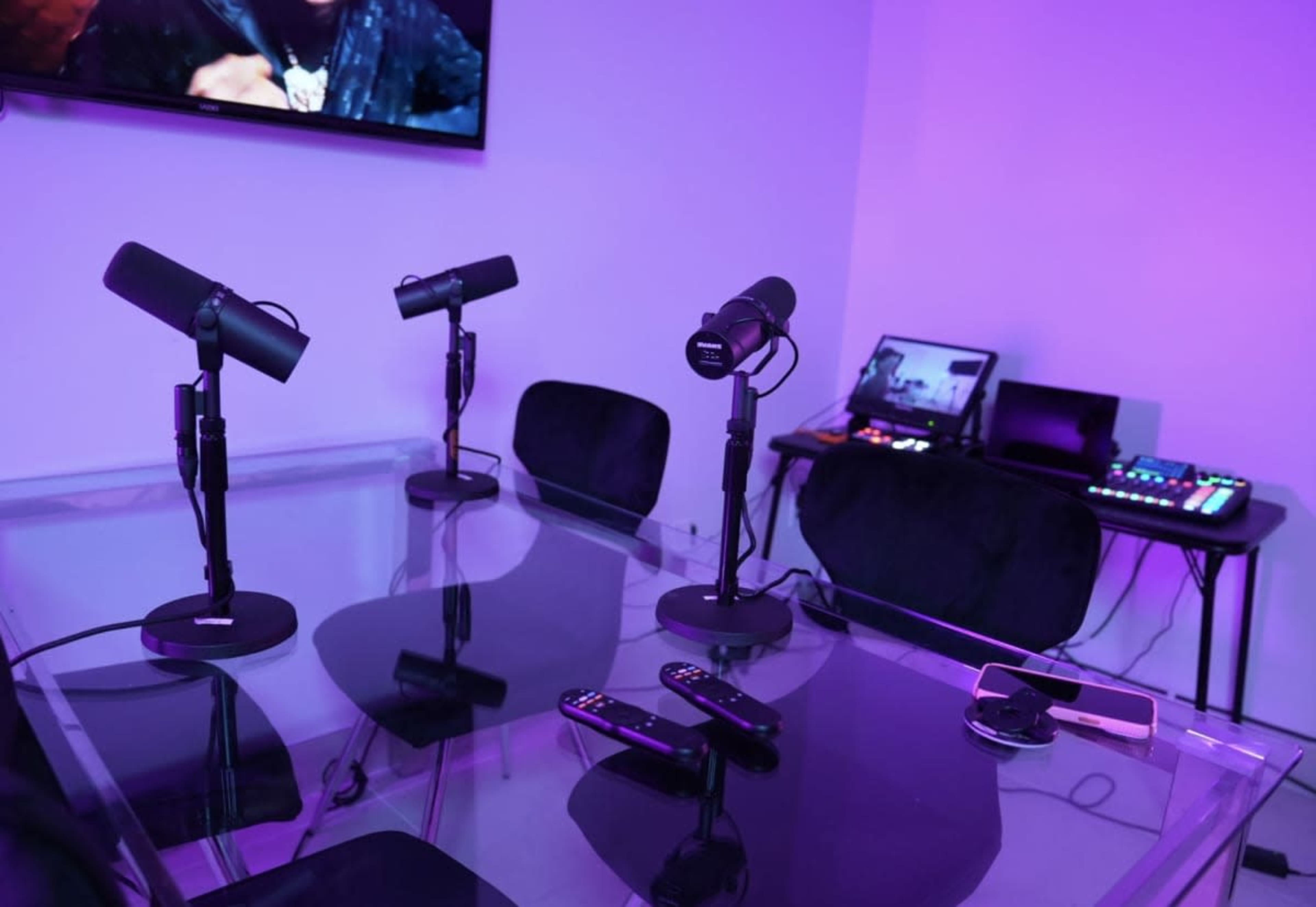 Fort Lee's Premiere Podcast Studio Image in Fort Lee, Fort Lee, NY
