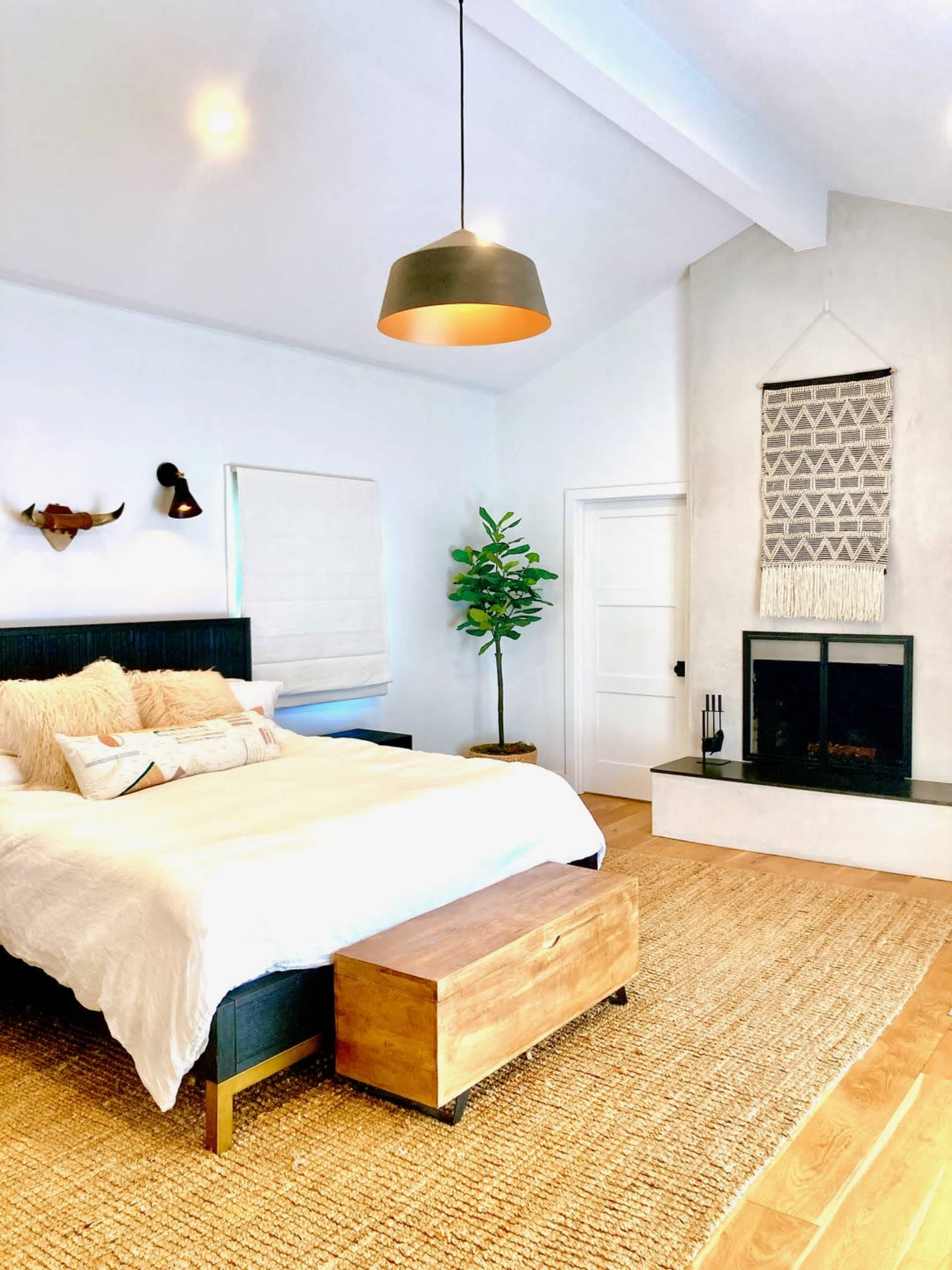 Open & Bright Home with Luxe Backyard & Pool Image in Westchester, Los Angeles, CA