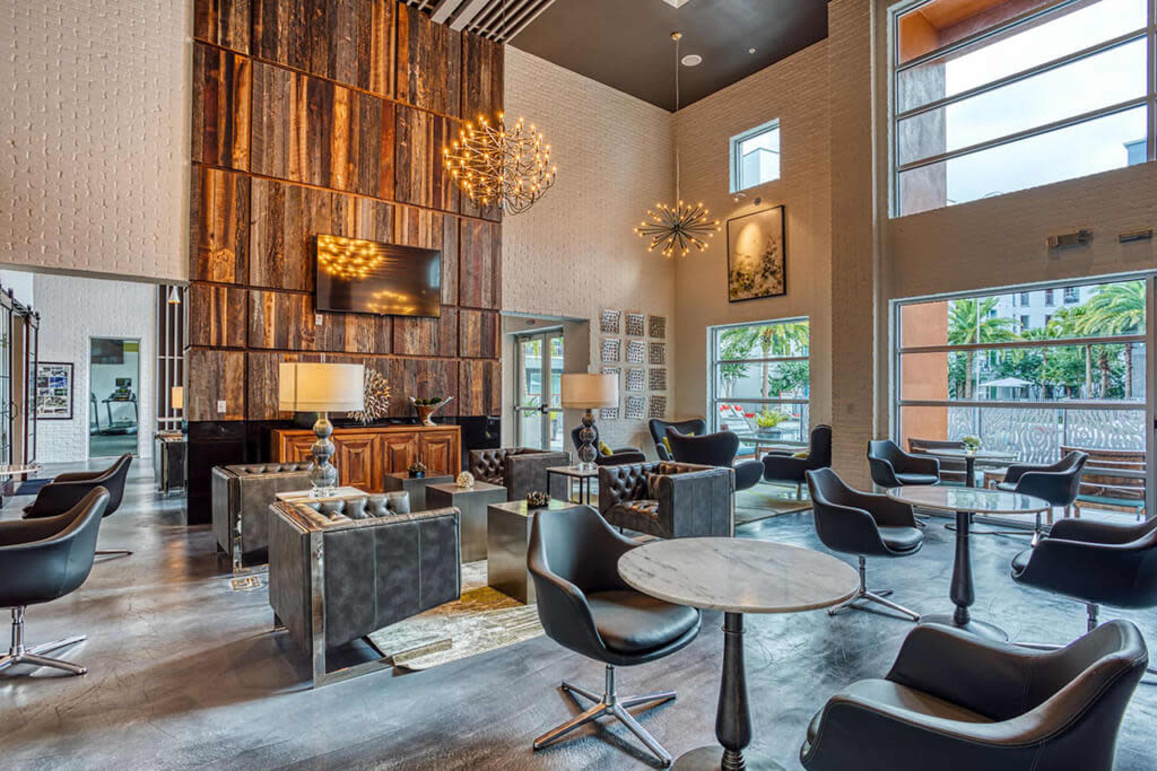 Midtown Club Room with Modern Feel Image in Maitland, Maitland, FL