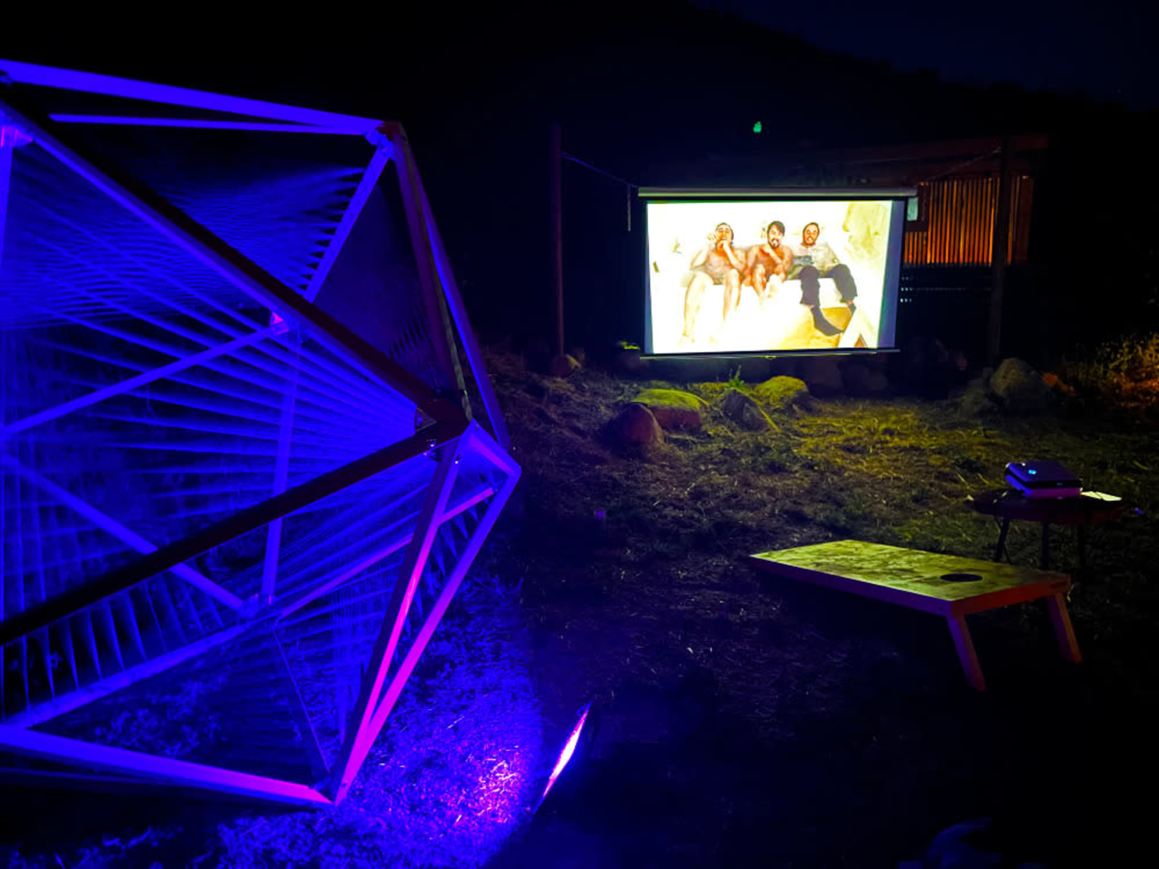 Large Screen Movies