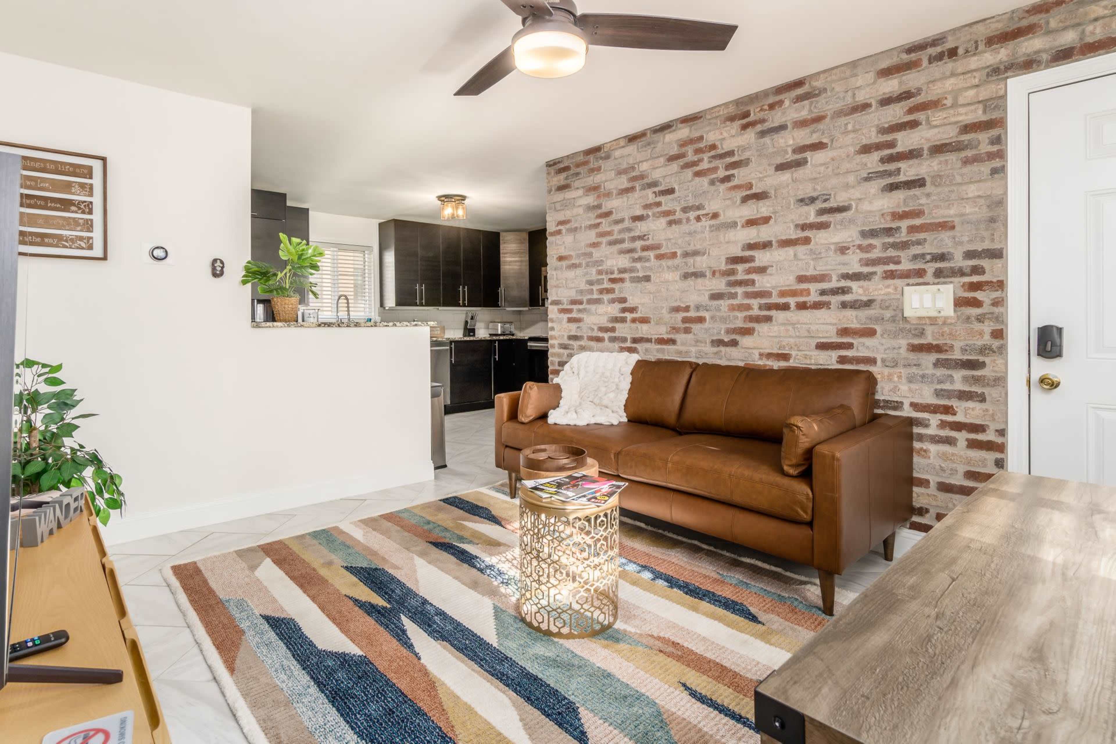 Short North Condo Close to OSU Image in Victorian Village, Columbus, OH