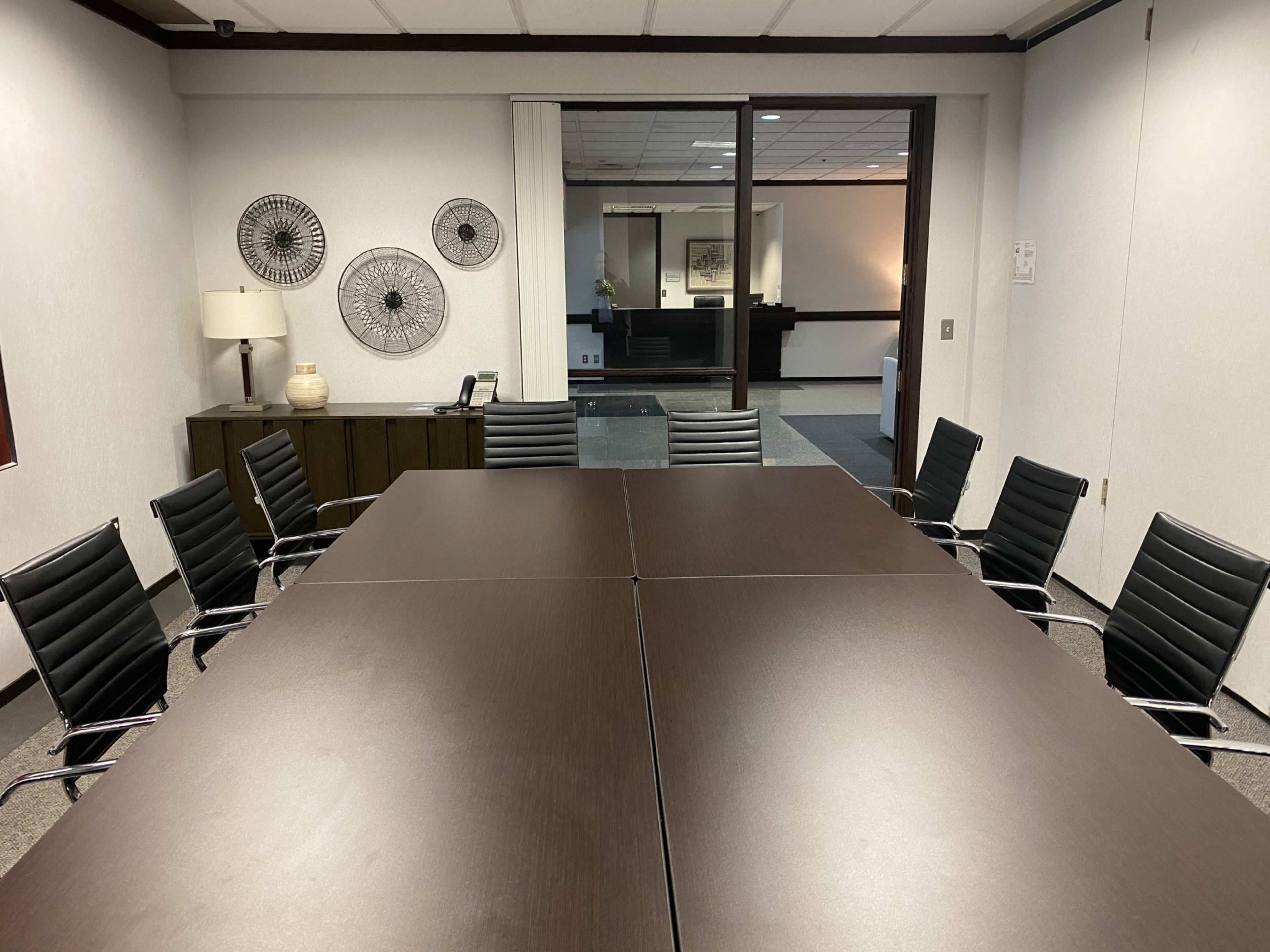 Contemporary Conference Room - Troy, MI - 12 People Image in , Troy, MI