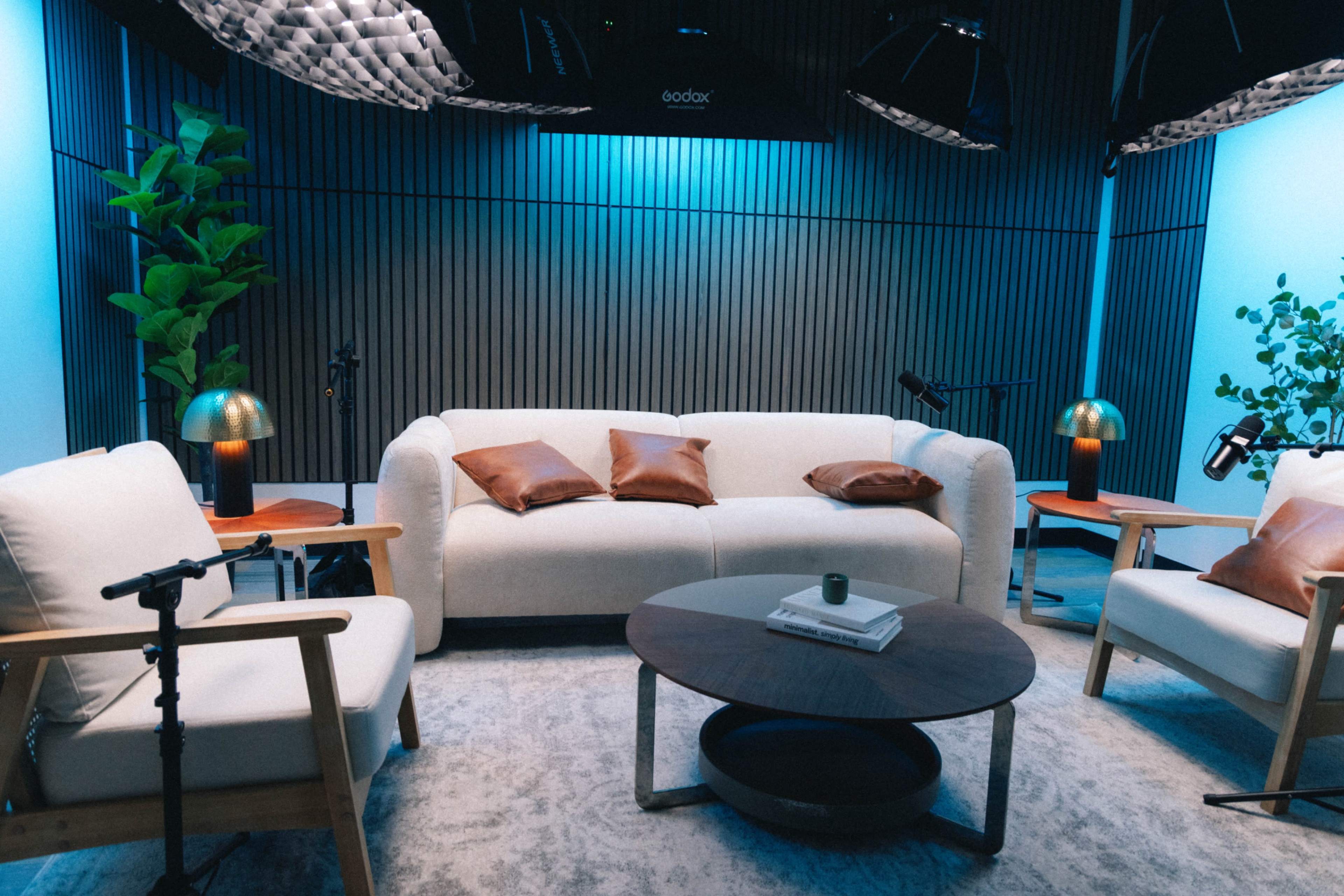 Lounge Space Image in Boyle Heights, Los angeles, CA