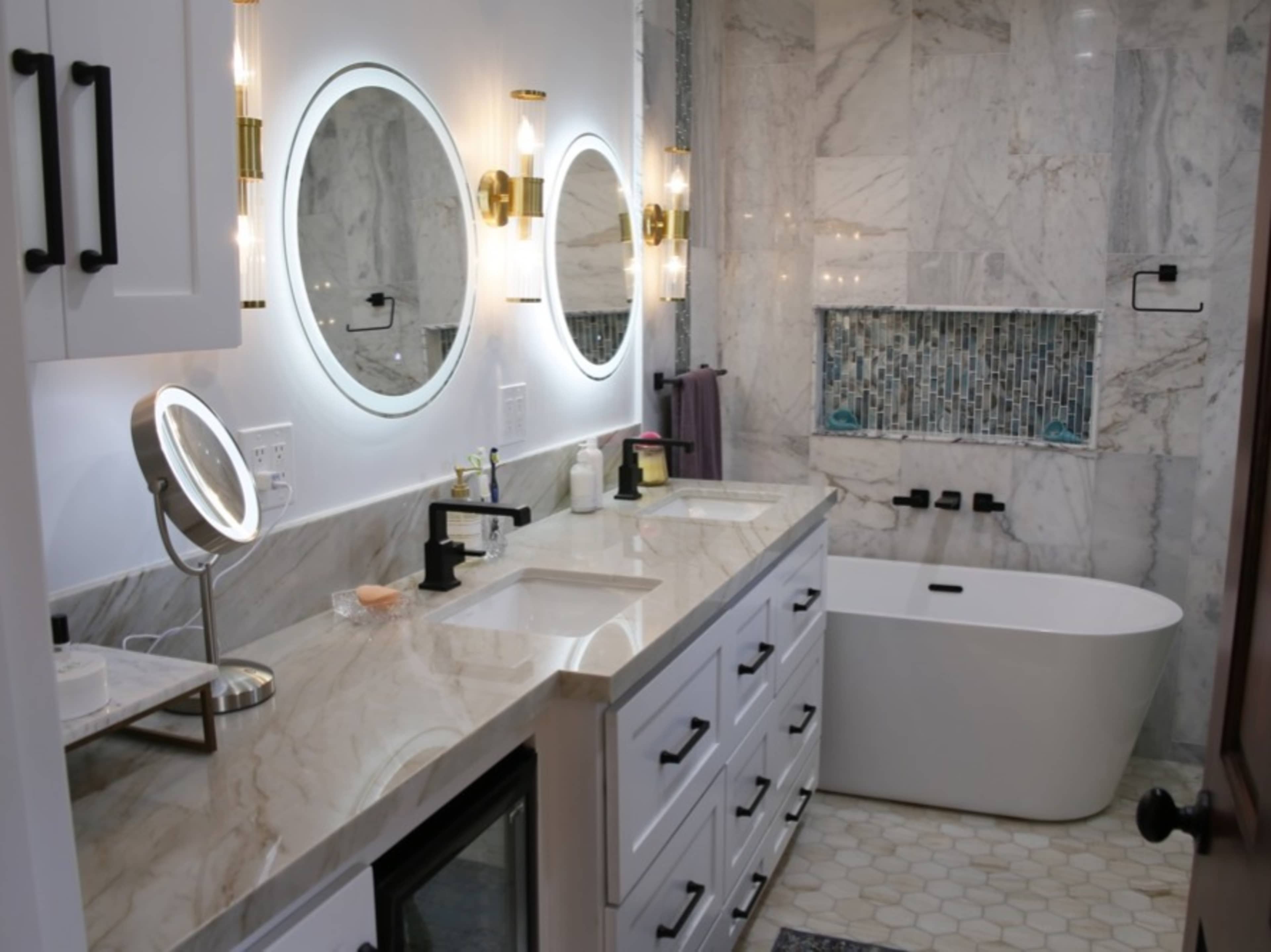 Master Suite - 2nd Floor