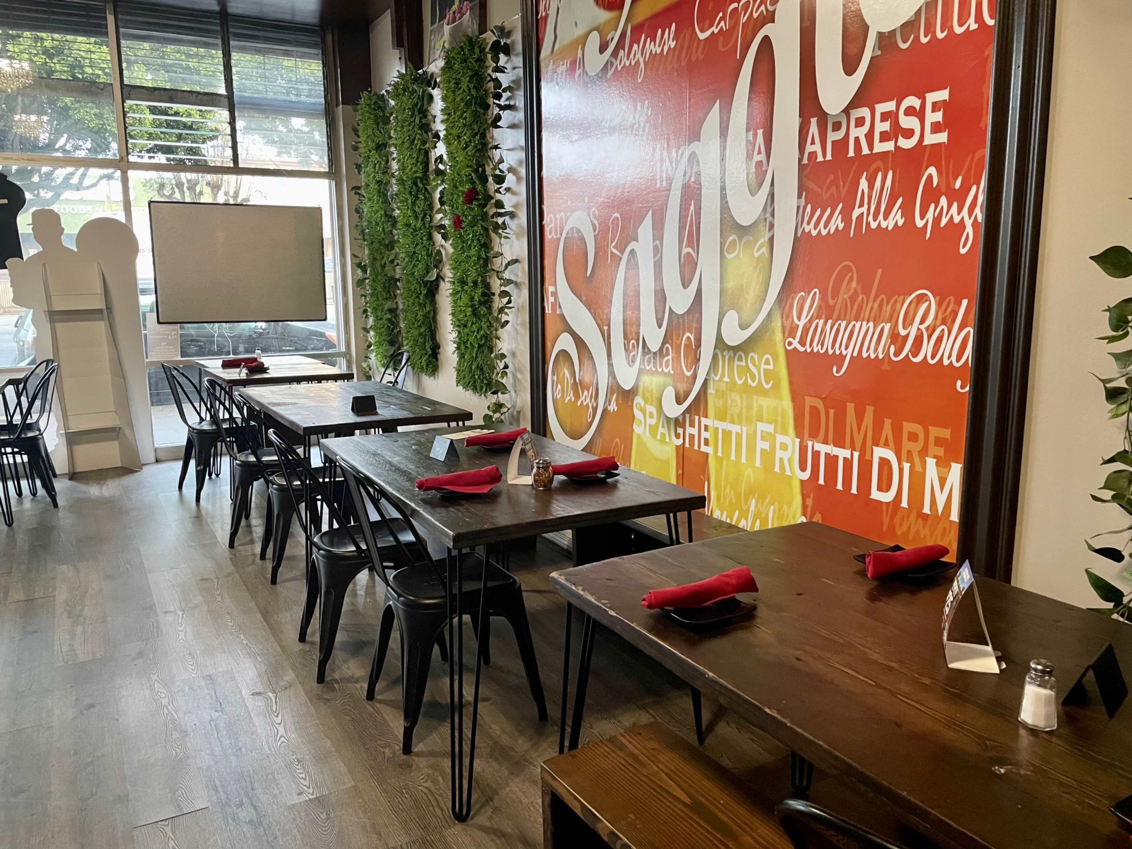 Italian Restaurant with fully working kitchen in Echo Park Image in Echo Park, Los Angeles, CA
