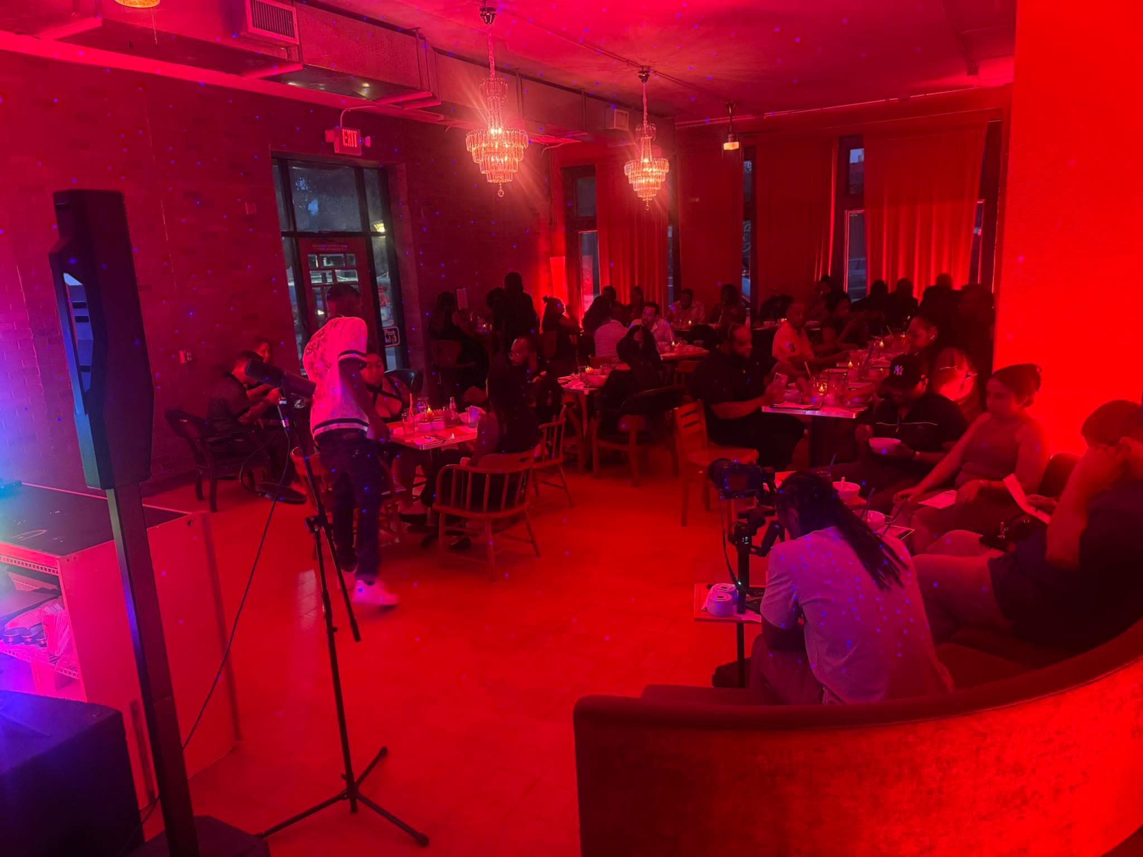 Downtown Upscale Hollywood SupperClub Image in Wichita, Wichita, KS