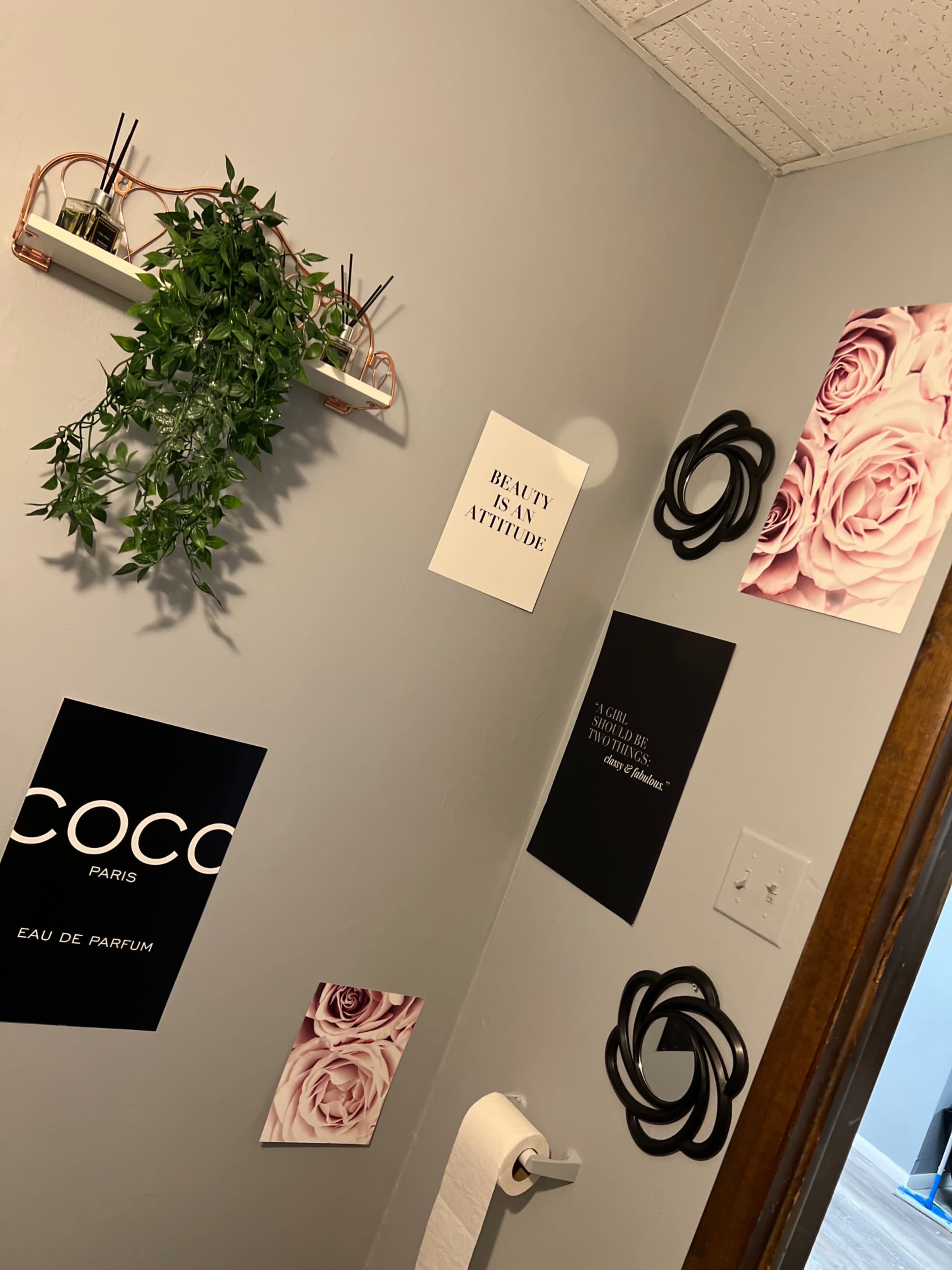 Beauty Bar for Studio Action Etc. Image in Palos Township, Hickory Hills, IL