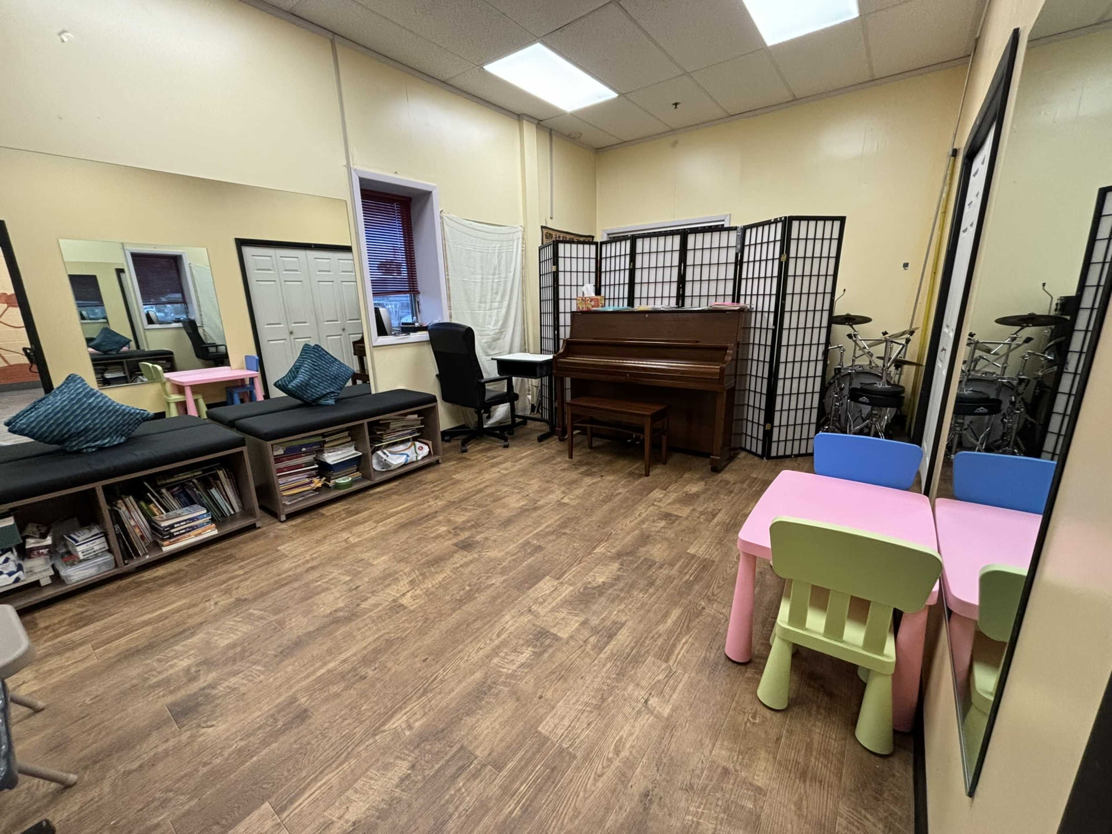 Beautiful studio for dance, music classes, close to NYC Image in Rutherford, Rutherford, NJ