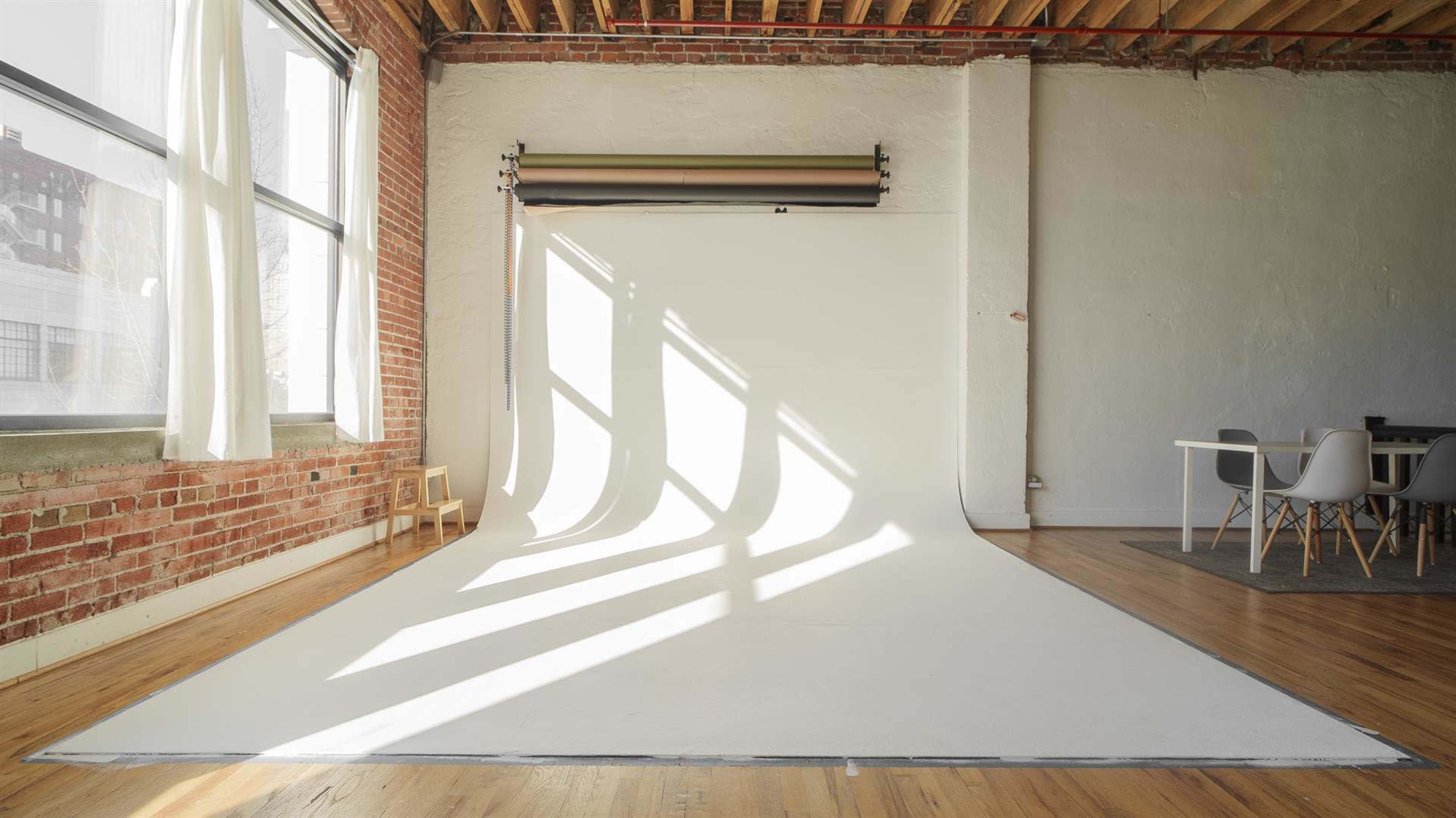 Private Rentable Boudoir Studio  in Kansas City (2 Hour Minimum) Image in Downtown Kansas City, Kansas City, MO