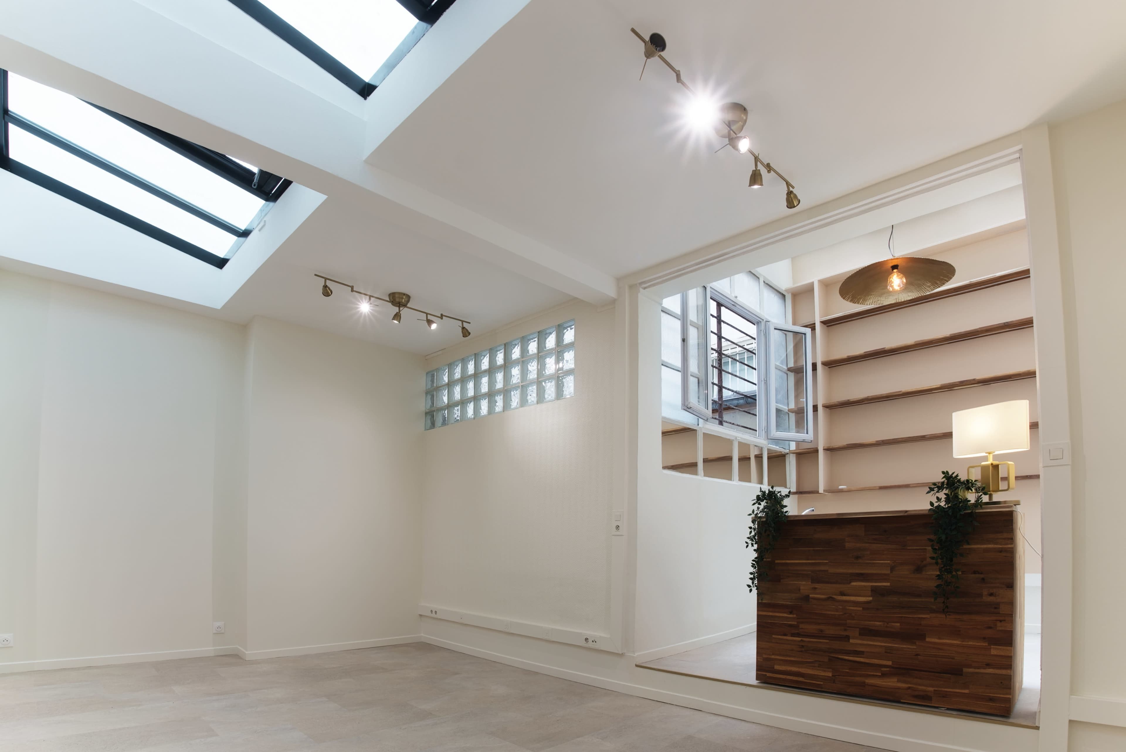 Lieu design et modulable en plein coeur du Marais Image in Upper Marais, Paris, 