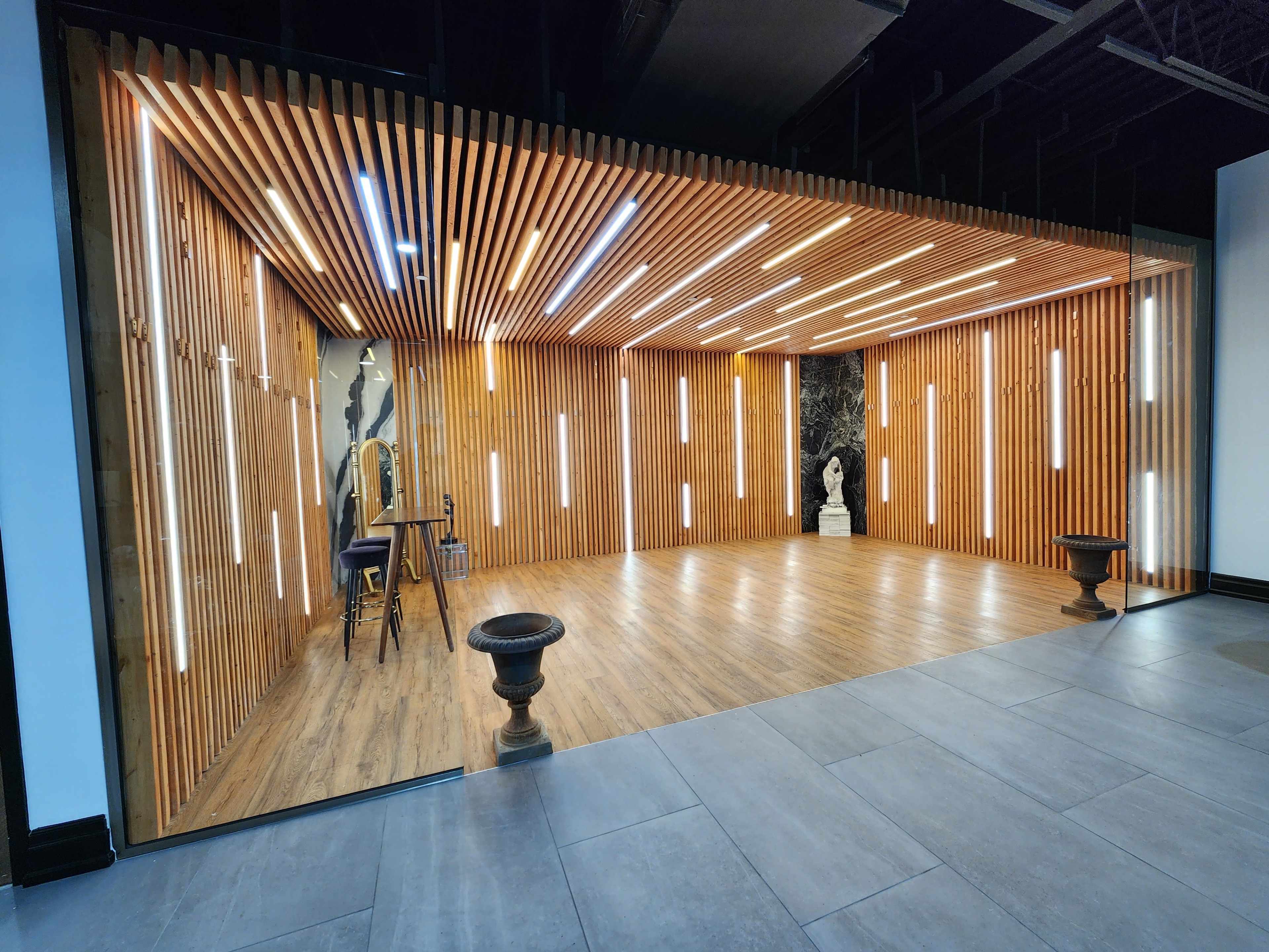 Photo, Video and Podcast Media Production Space Image in Dixie, Mississauga, ON