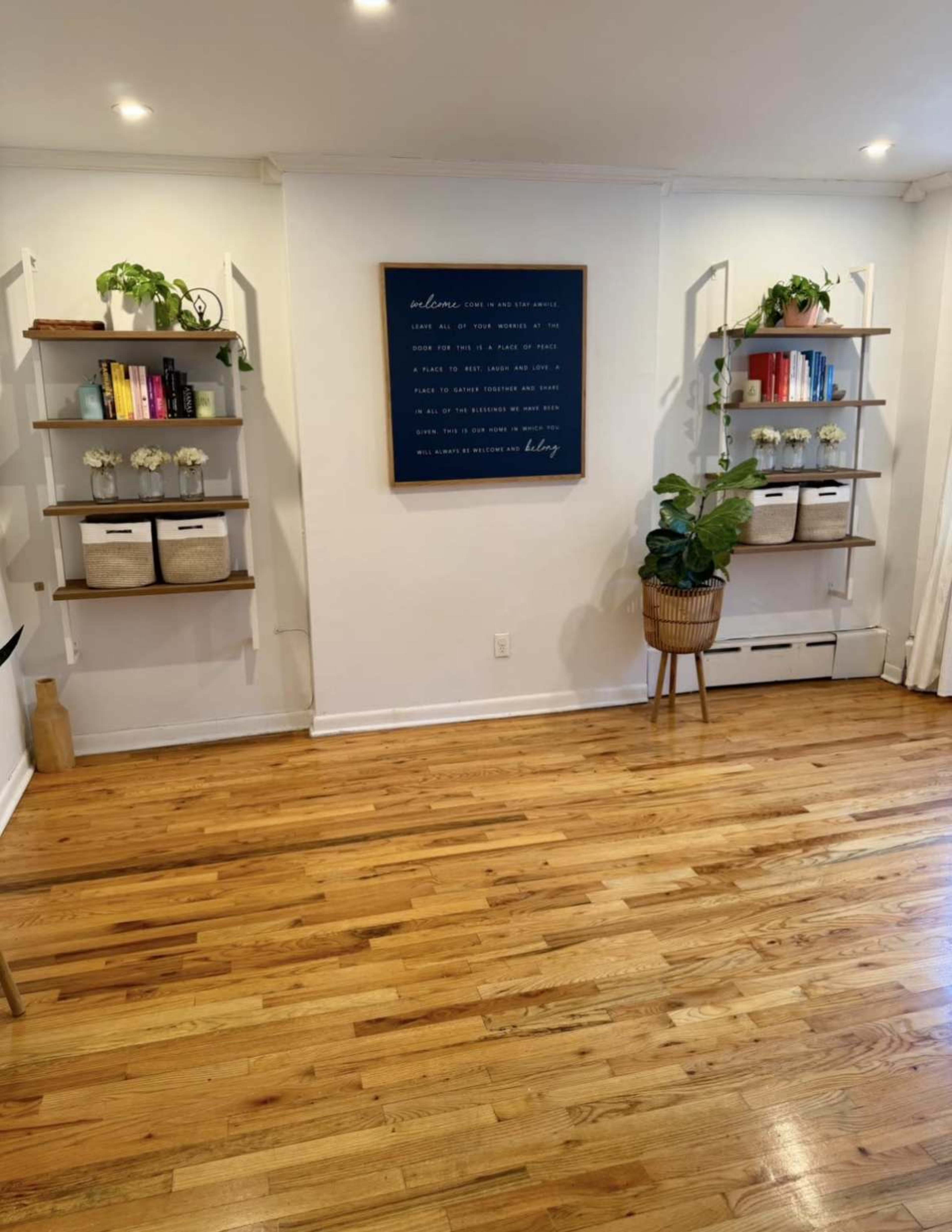 Flex Space with Gorgeous Natural Light Image in Woodstock, Bronx, NY