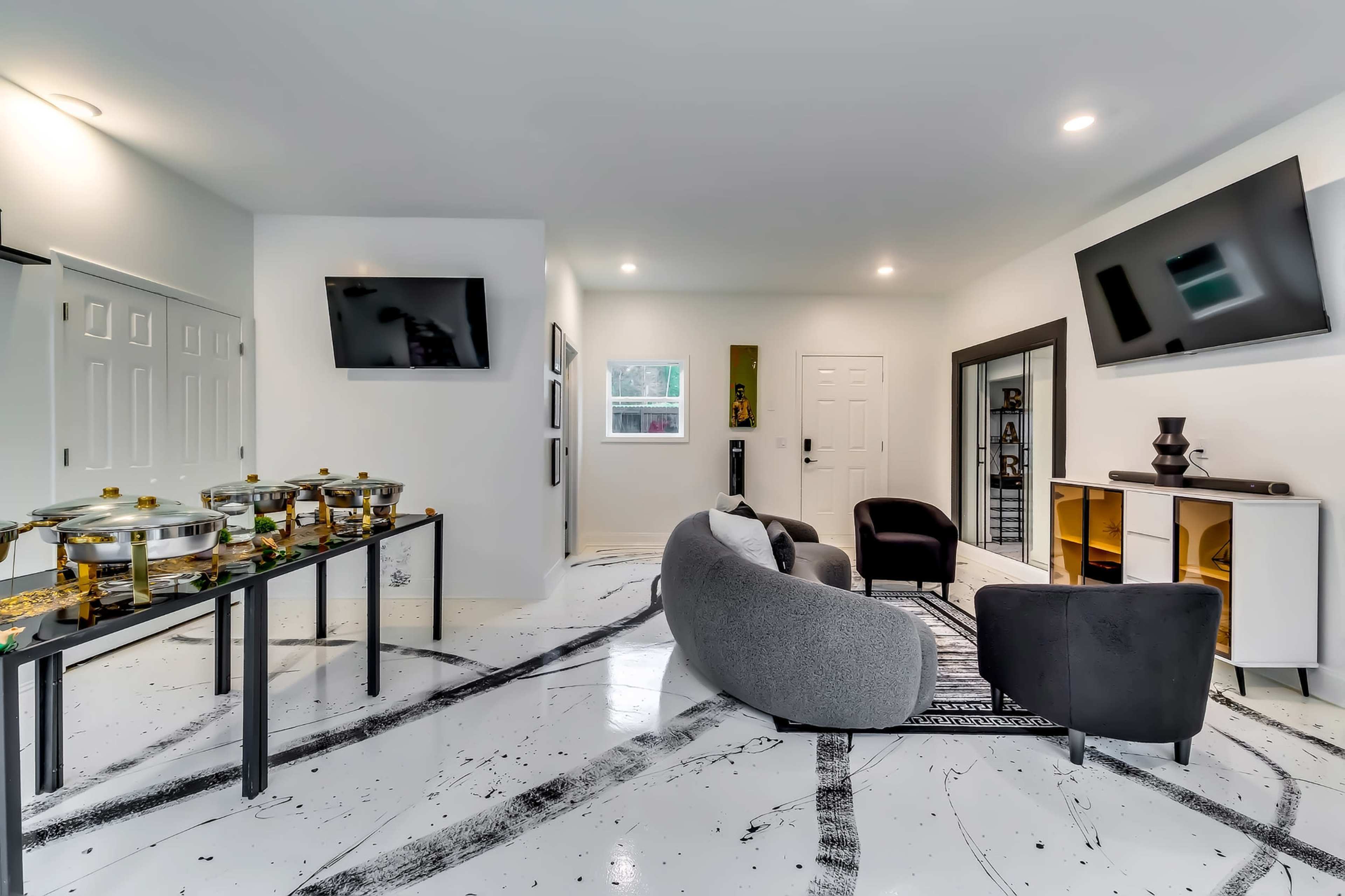 Unique Modern Experience in Decatur Image in , Decatur, GA