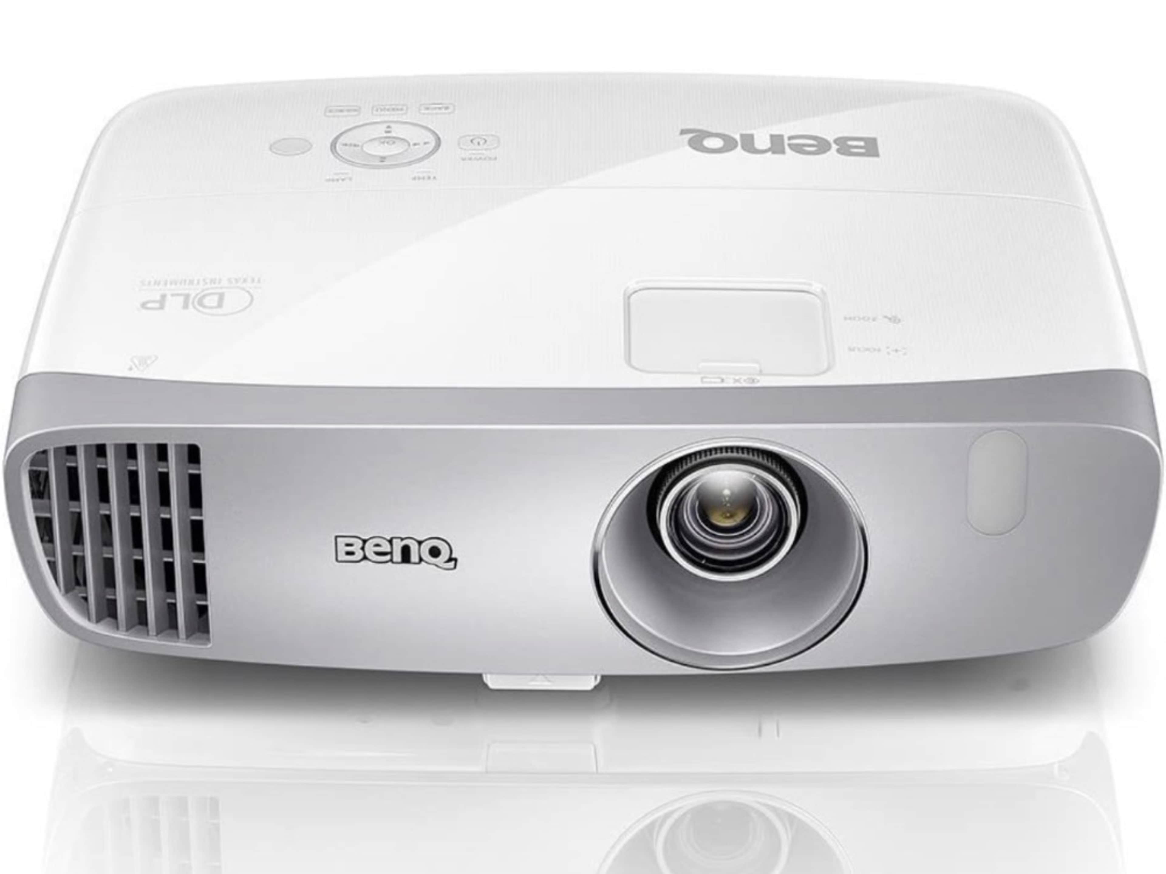 HD projector + Motorized 120” screen 