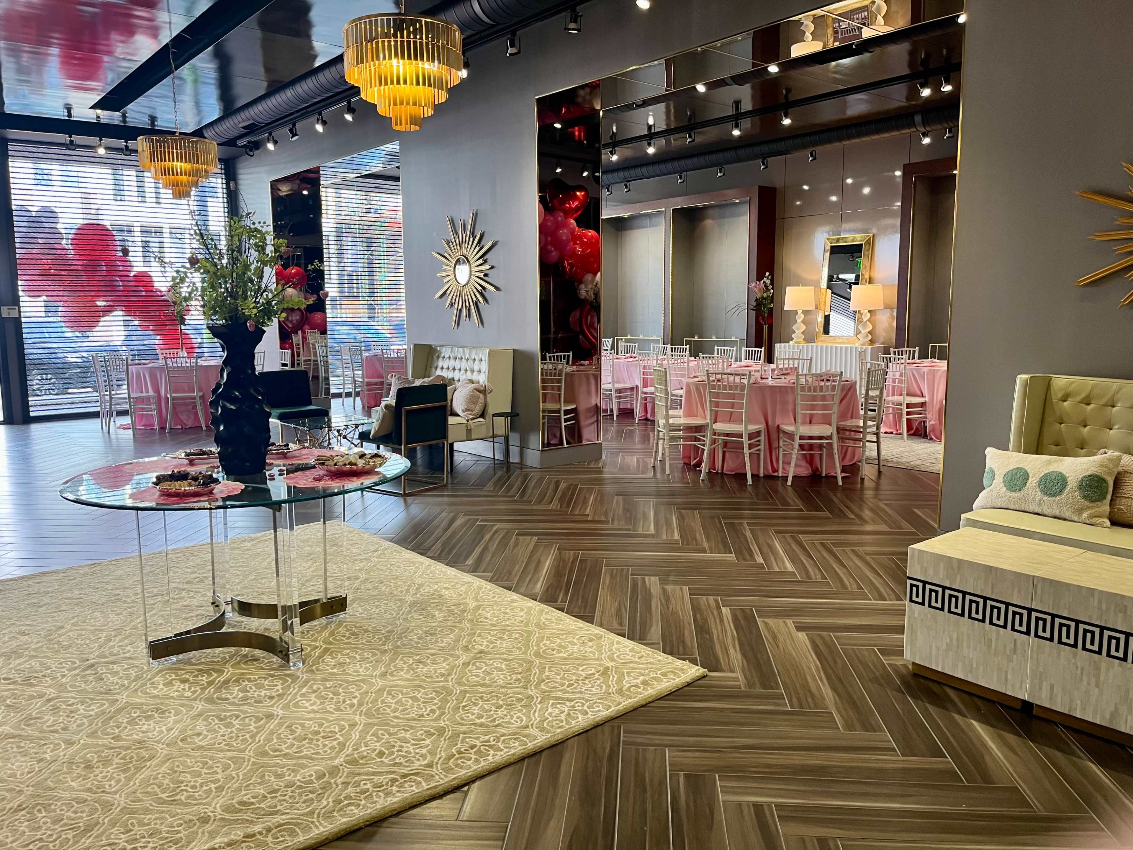 A bit of elegance in the heart of Memphis! Image in Binghampton, Memphis, TN
