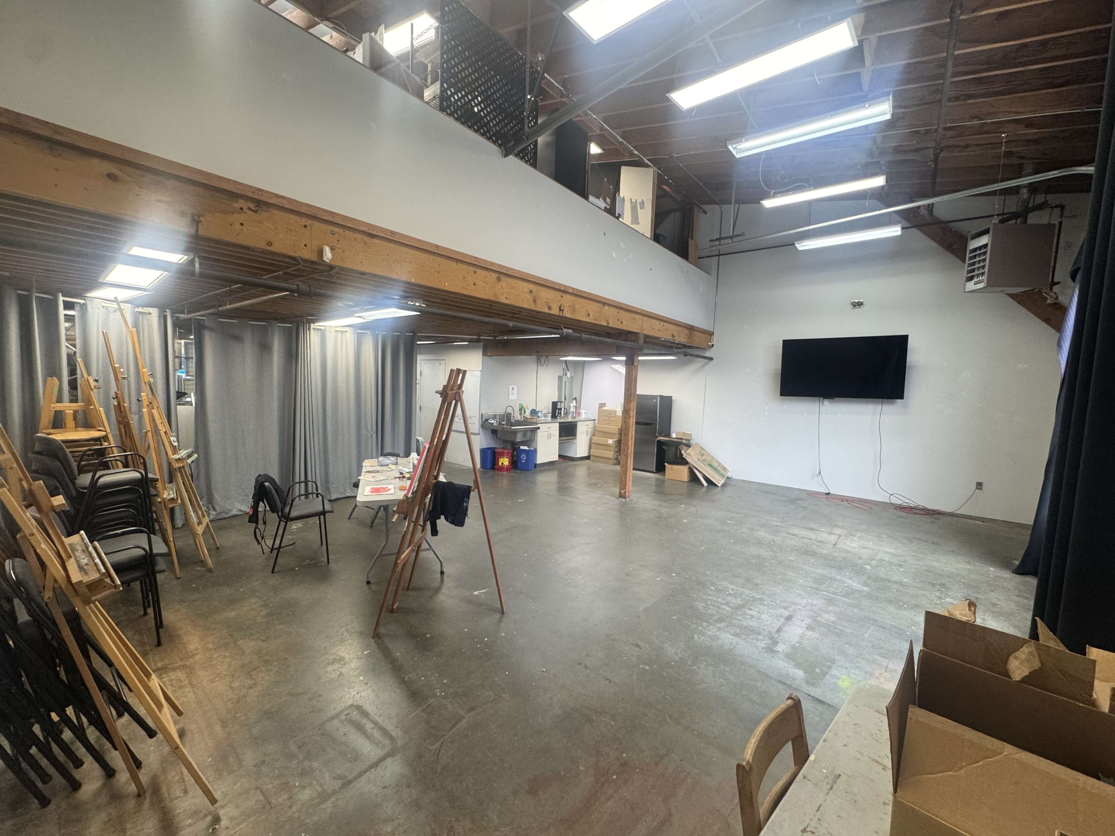 FCA Gallery Studio Classroom Image in Granville Island, Vancouver, BC