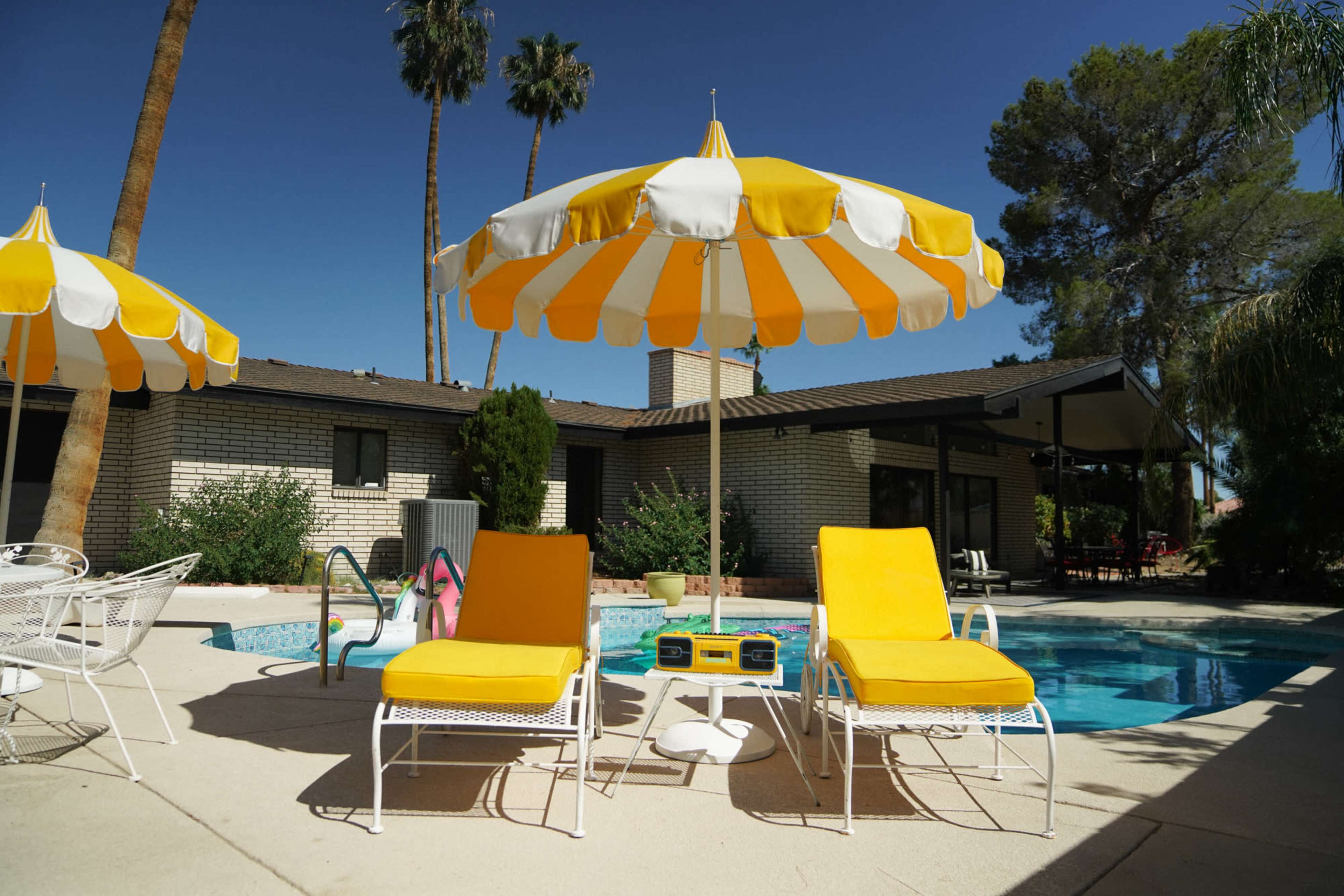 Fun Retrto House With Tons of Variety! Image in , Las Vegas, NV