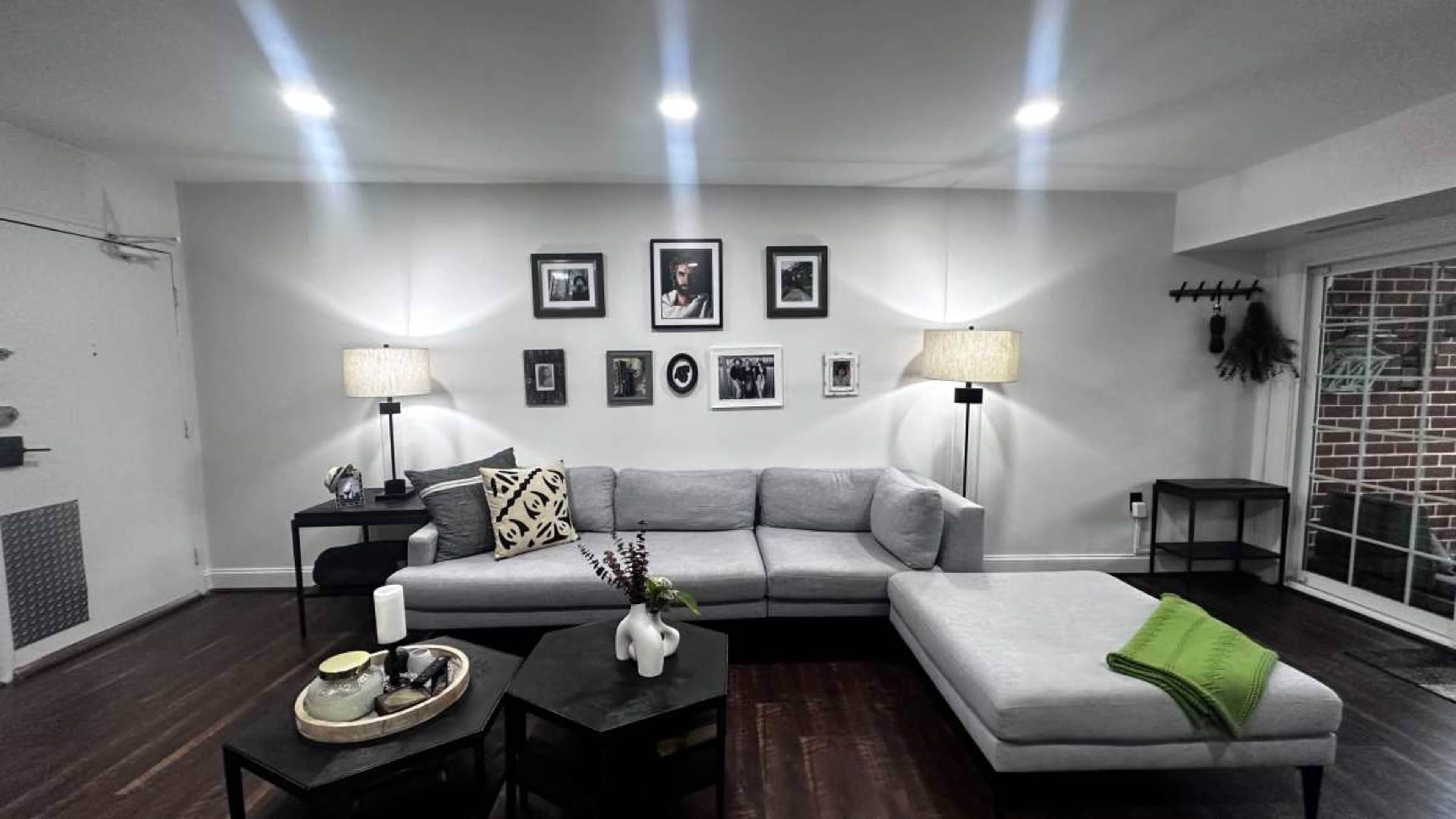 "Chic Urban Retreat, modern Condo with Exquisite Details" Image in Tysons, Mclean, VA