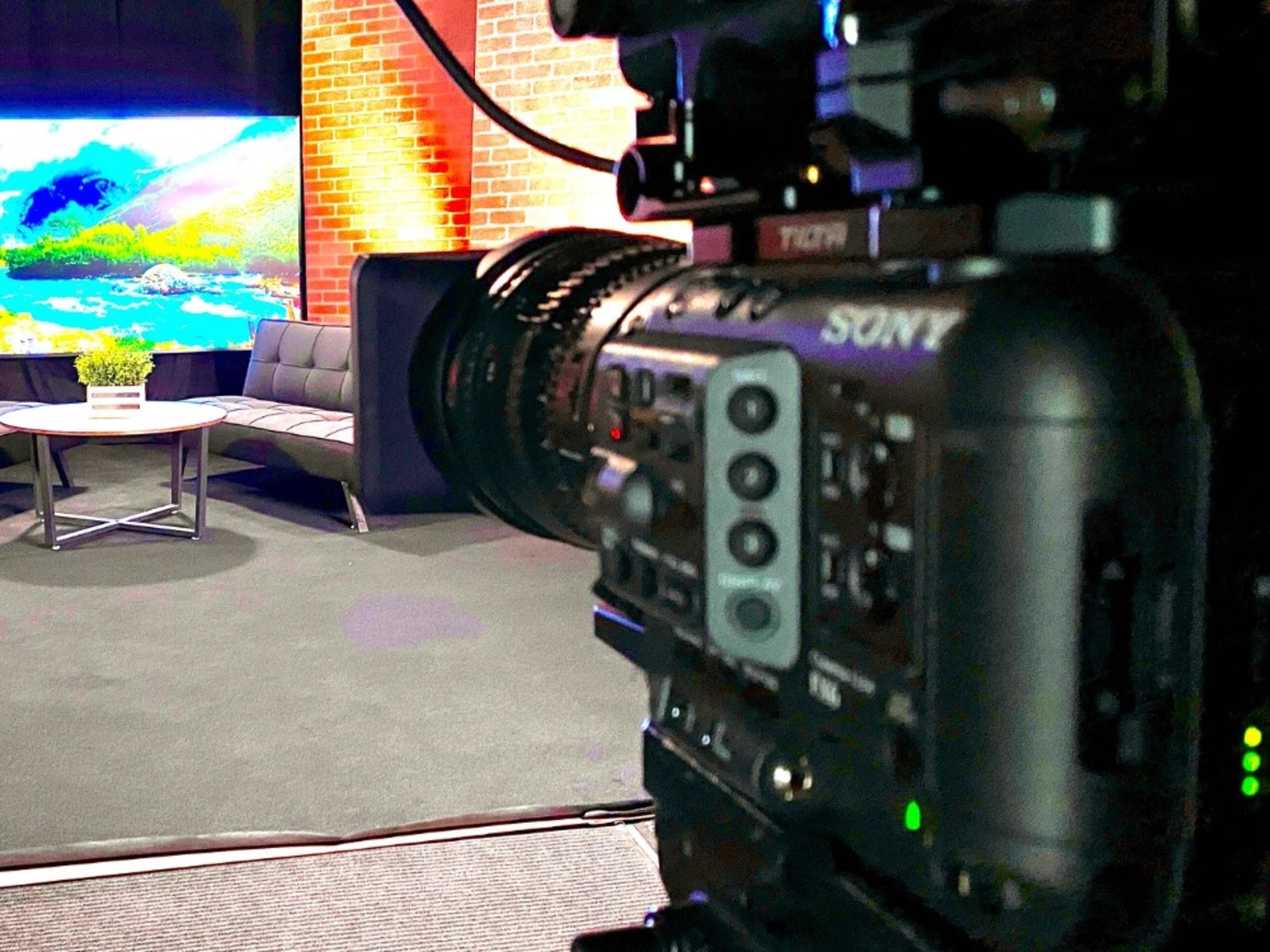 2 Camera Video (2 cameras + 1 technician)