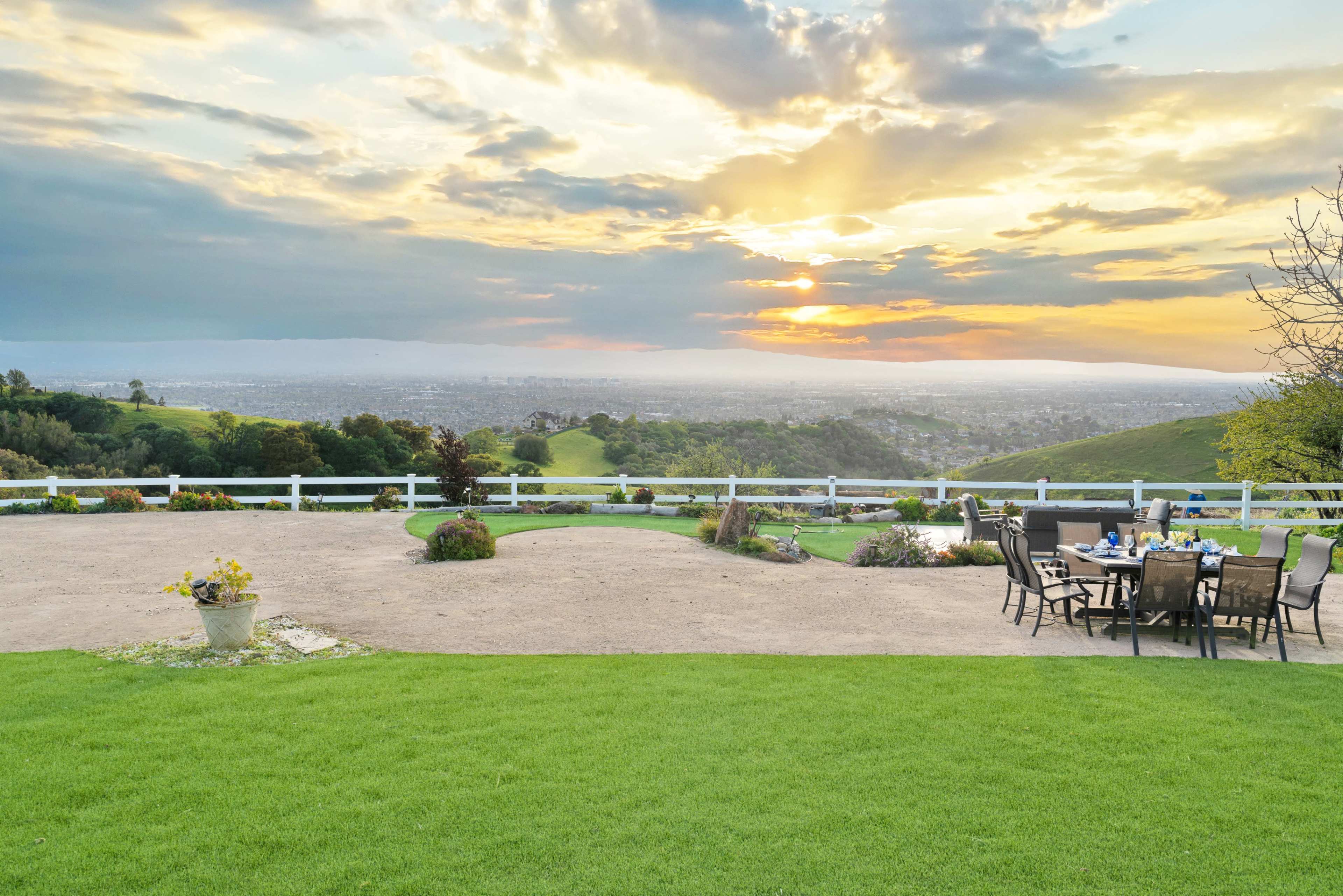 BAY AREA VIEWS RETREAT & EVENT SPACE Image in East Foothills, San Jose, CA