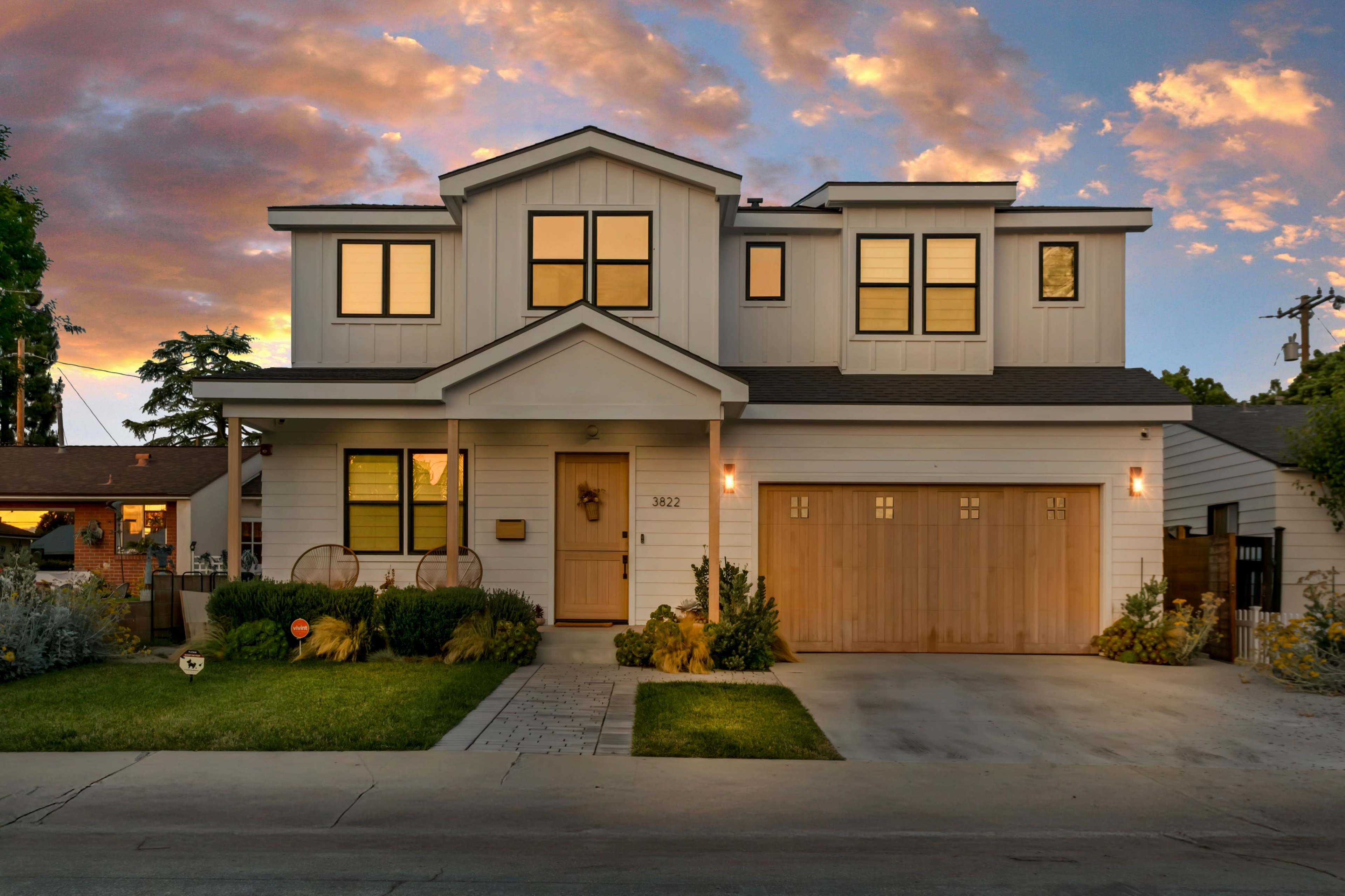 Contemporary Modern House, Backyard & Garage Gym Image in Old Lakewood City, Long Beach, CA