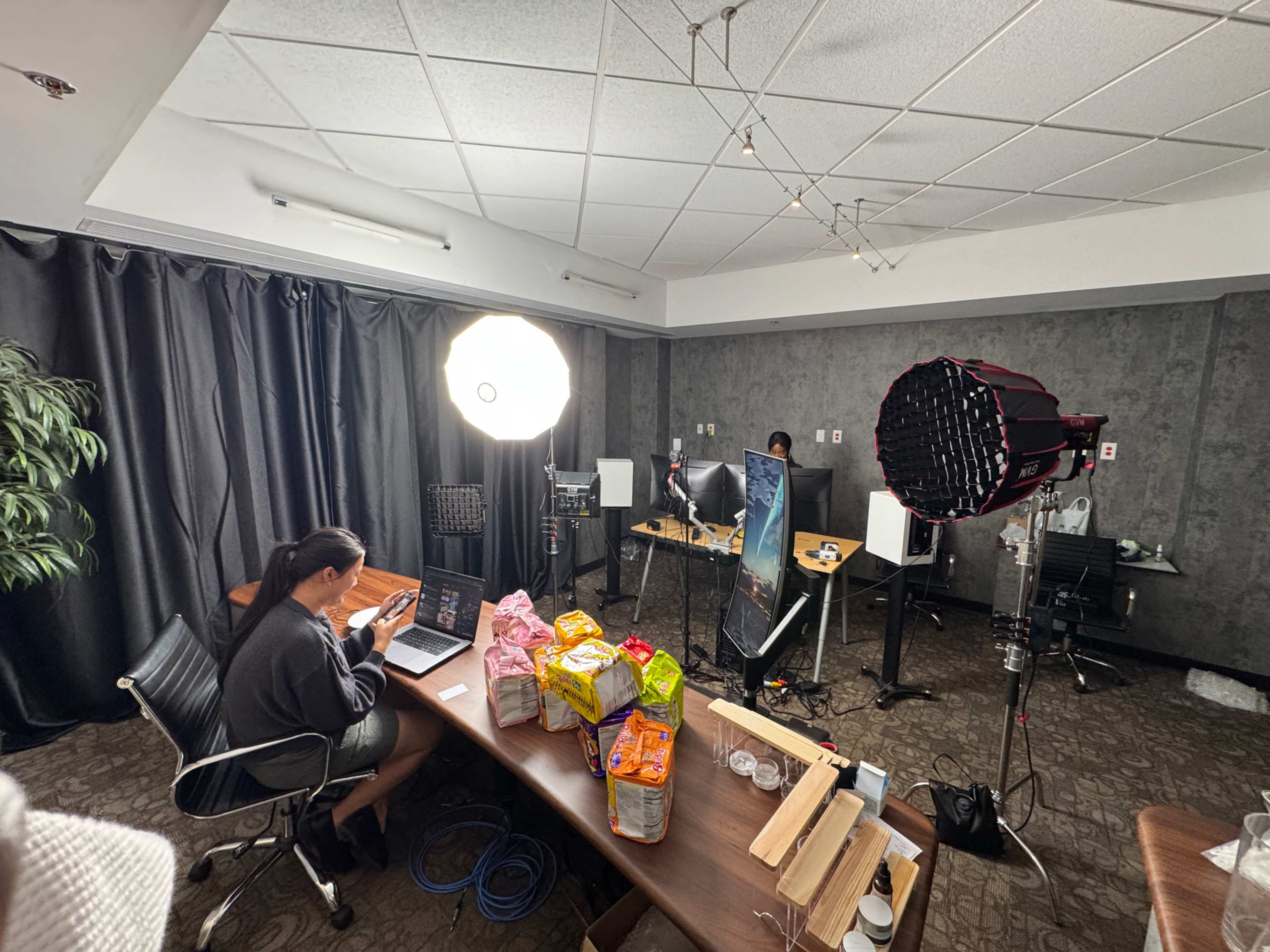 Professional Atlanta Video & Photo Studio with Lighting, Livestream Setups & Flexible Workspace Image in Brookhaven, brookhaven, GA