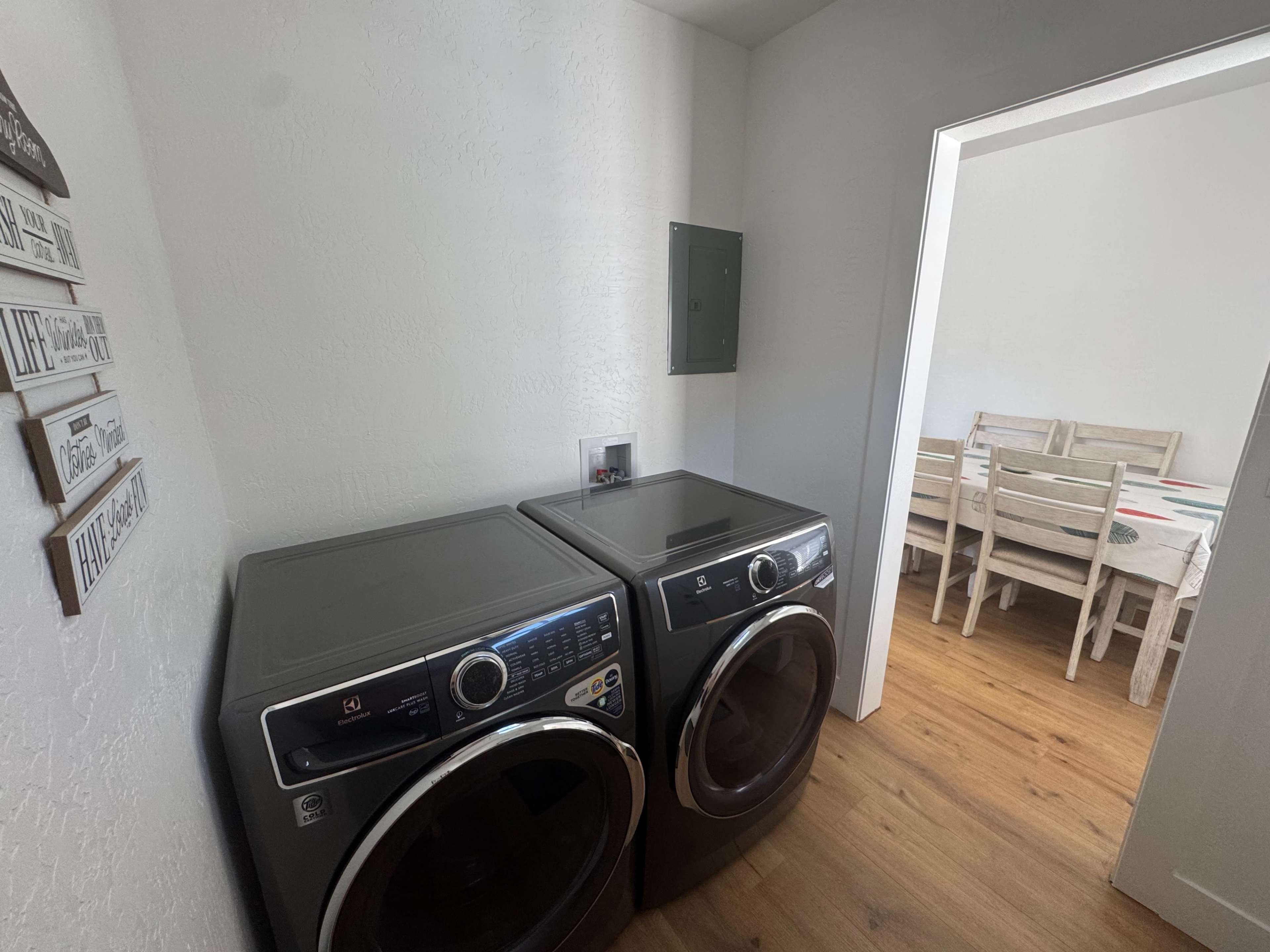 Charming, cozy home with a lush jungle oasis! Image in Van Nuys, Van Nuys, CA