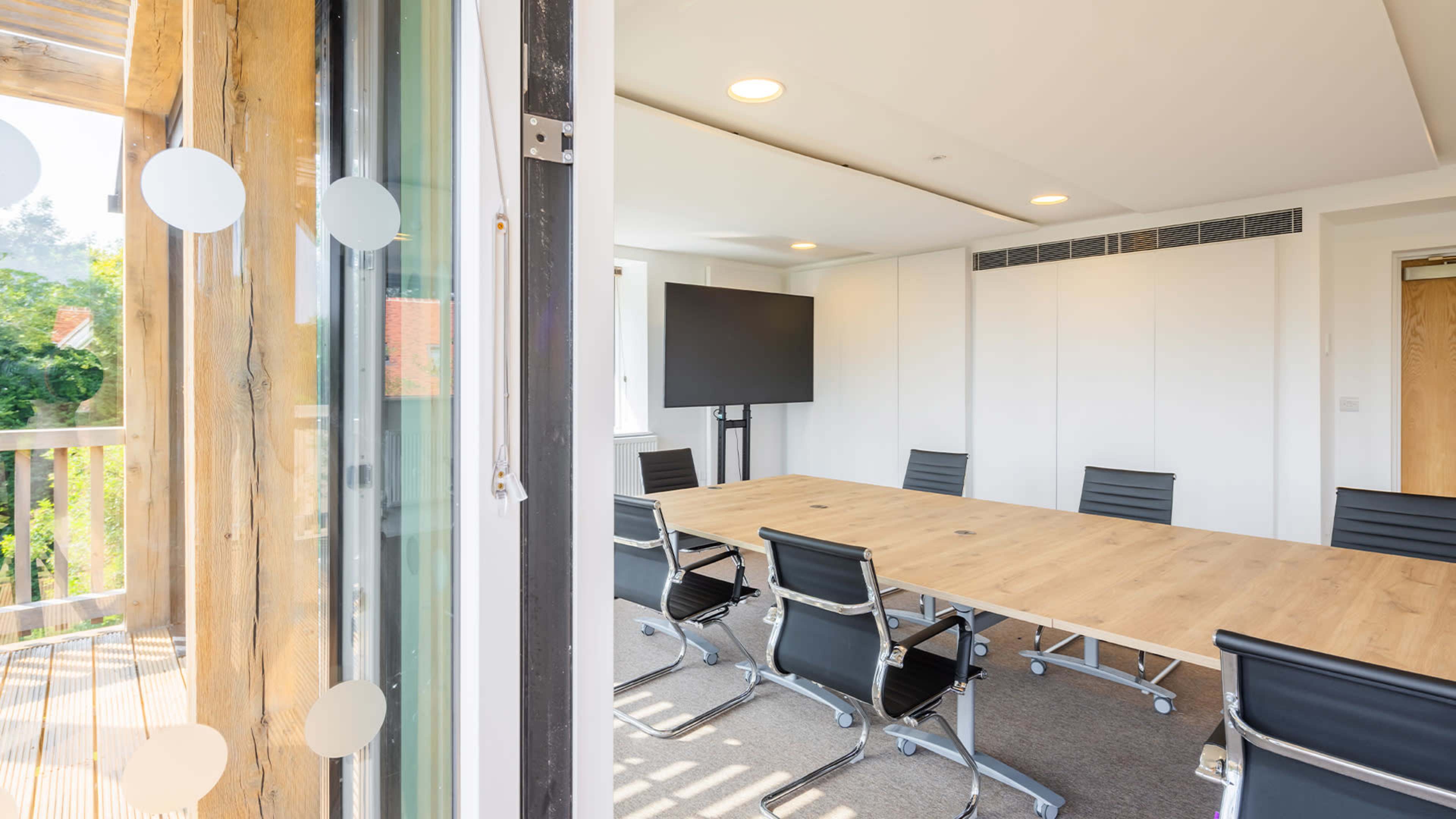 Flexible Meeting Room with Balcony and Views Image in Stokenchurch, Stokenchurch, ENG