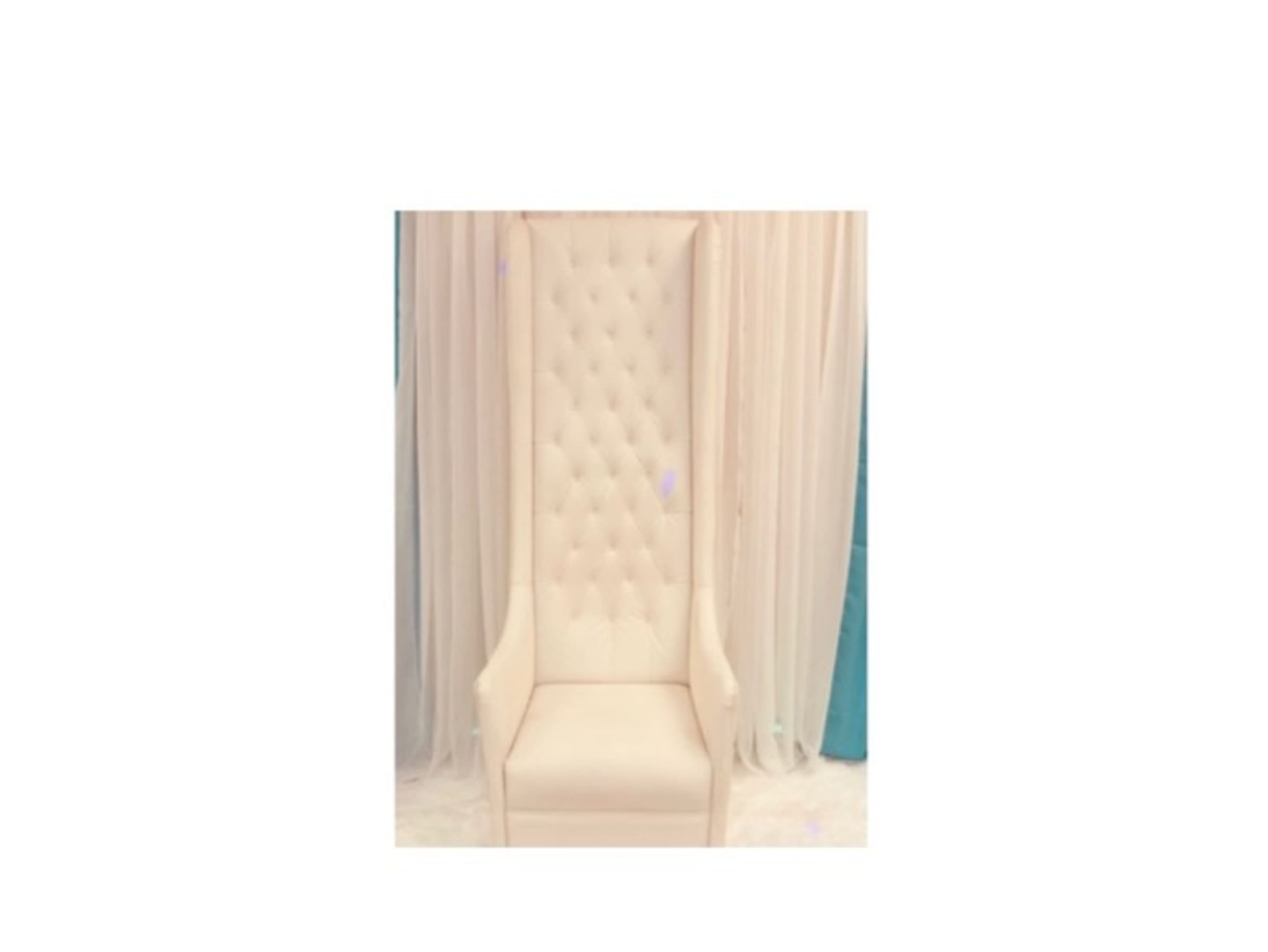Head table chair