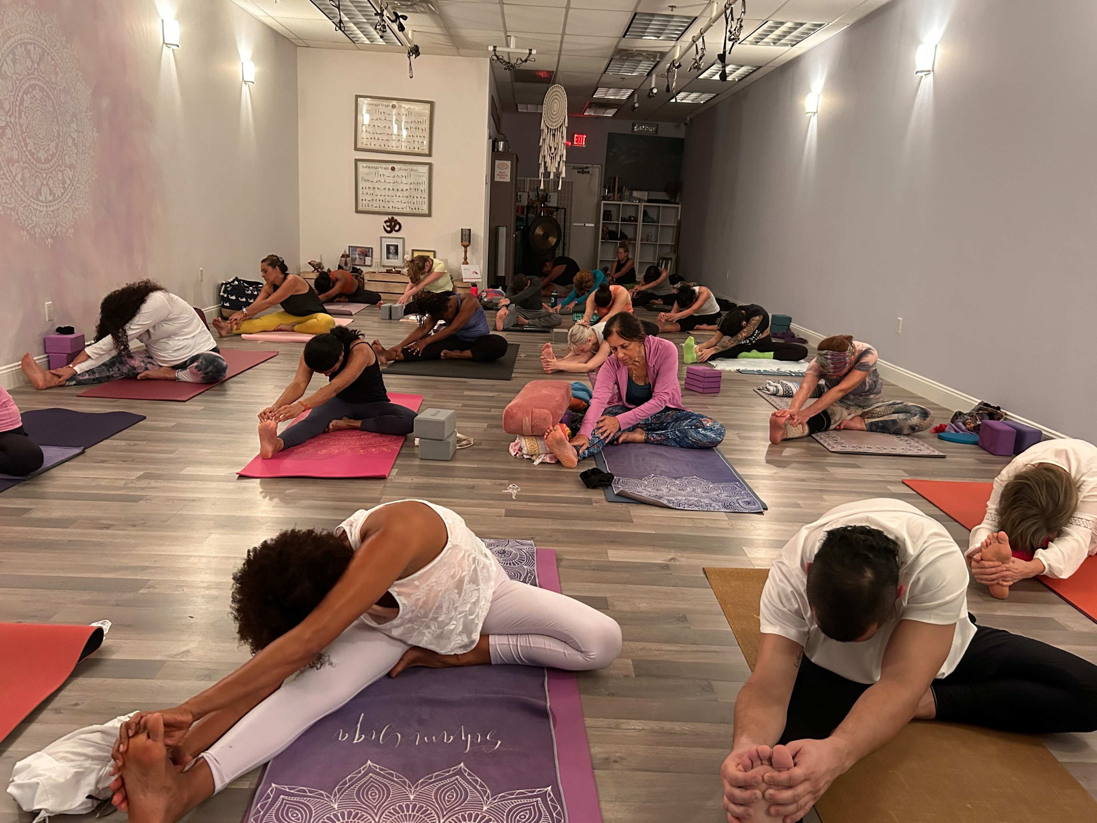 Tranquil Studio Retreat: A Bright, Spacious Haven in Urban Royal Palm Beach Image in Royal Palm Beach, Royal Palm Beach, FL