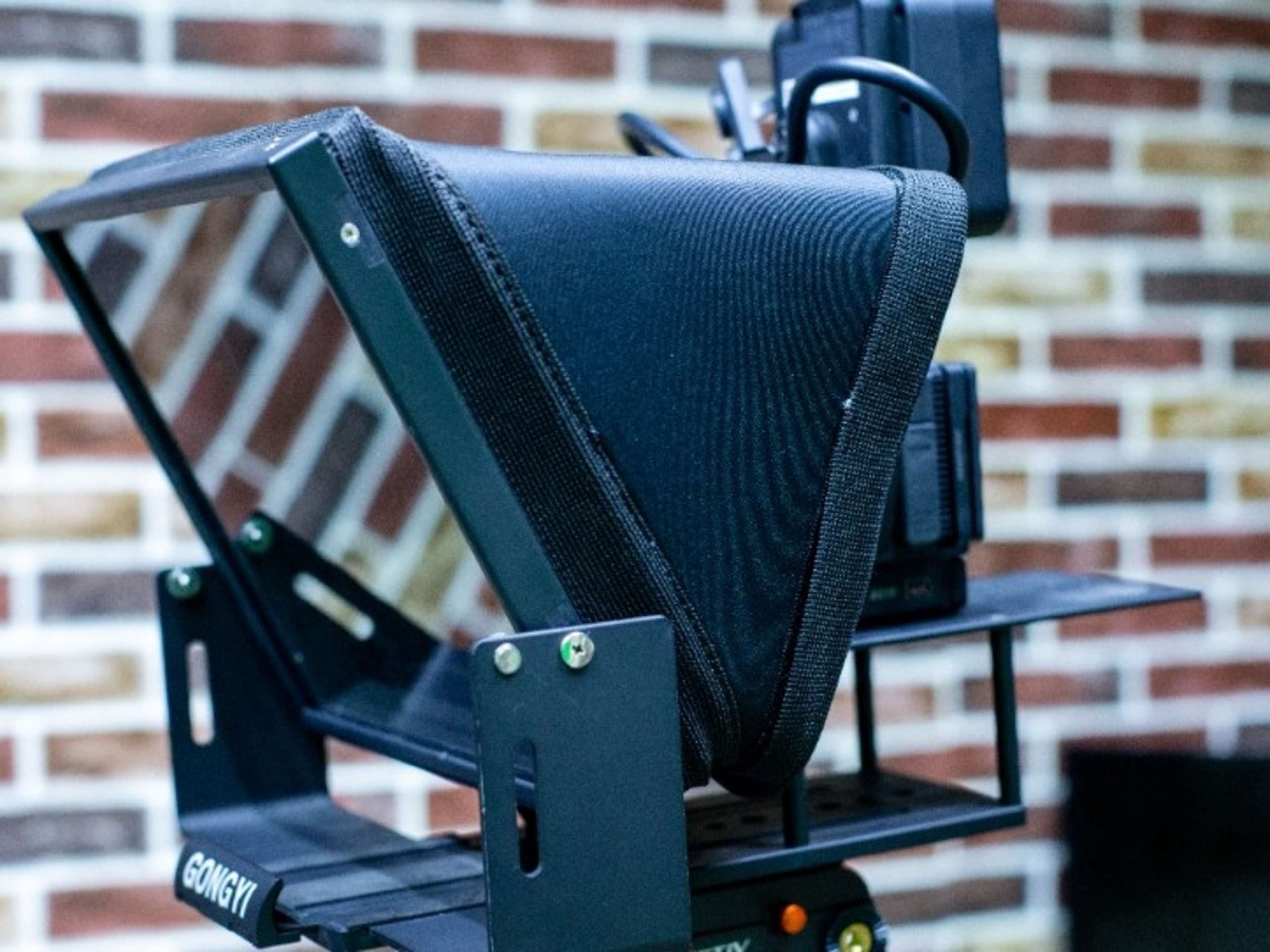 Canon XC10 4k Camera with Teleprompter