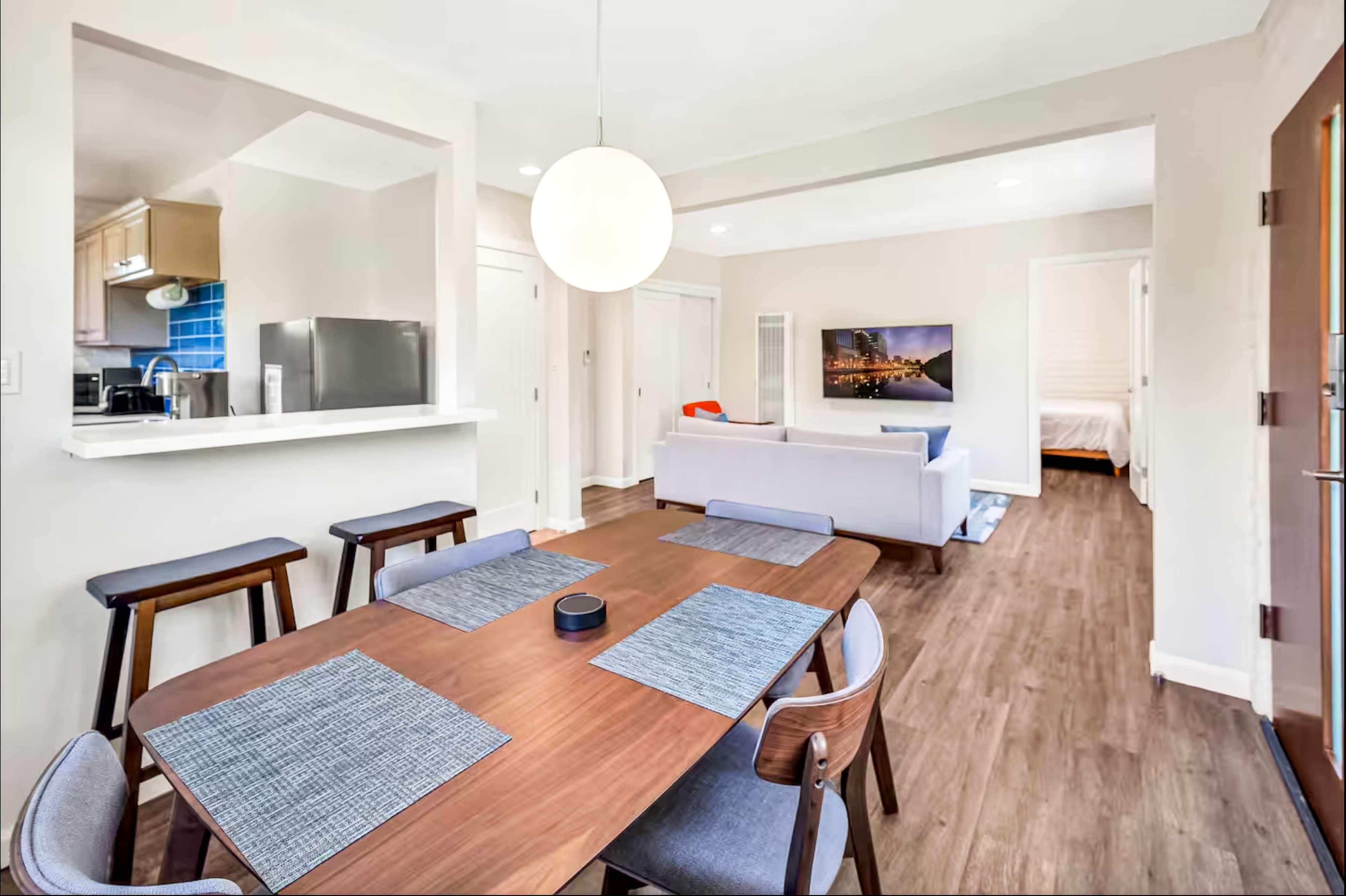 Chic Modern Home — Bright, Versatile & Production-Ready Image in Carlsbad Village, Carlsbad, CA