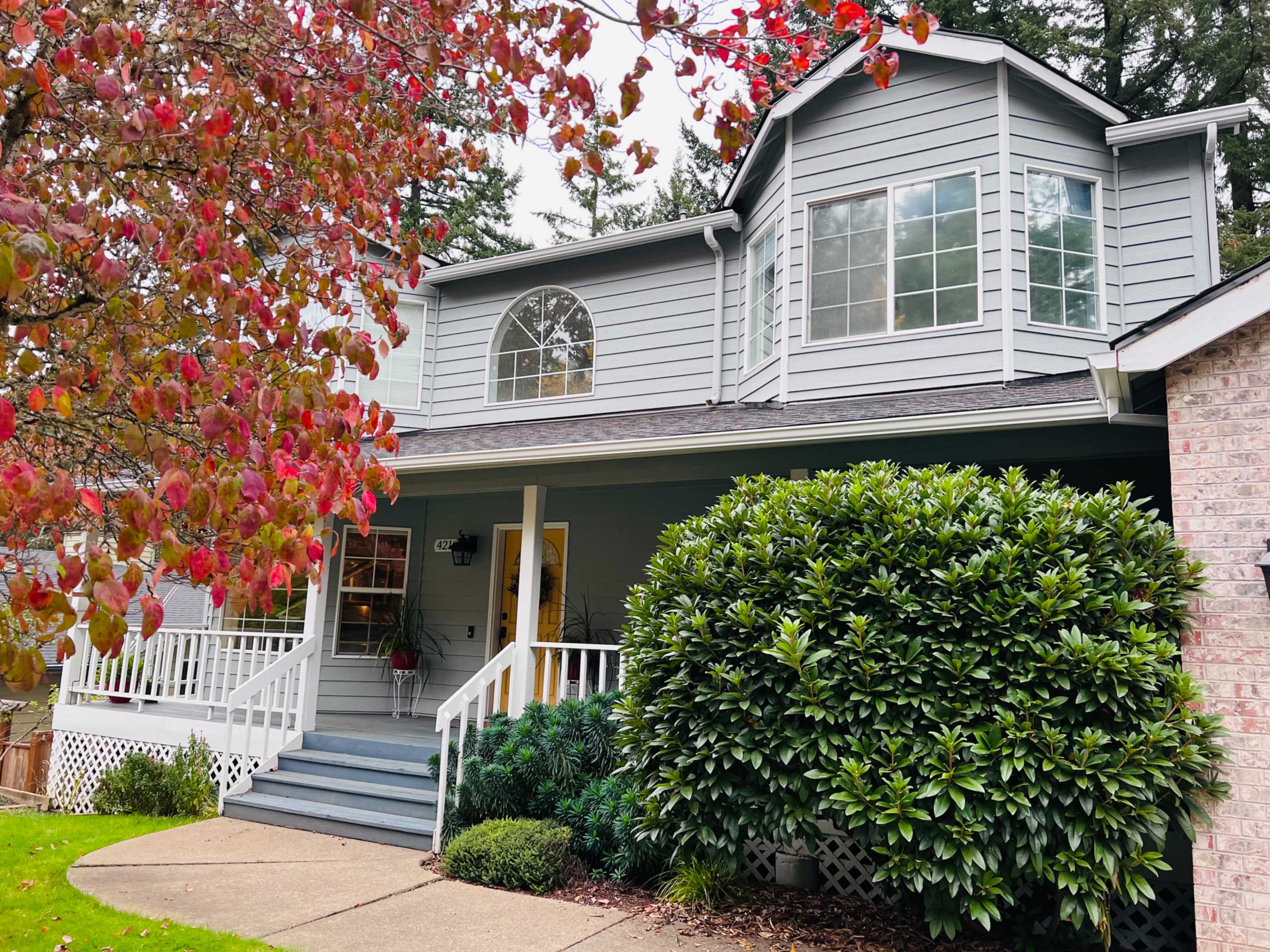 Bella- a large stylish home Image in Corvallis, Corvallis, OR