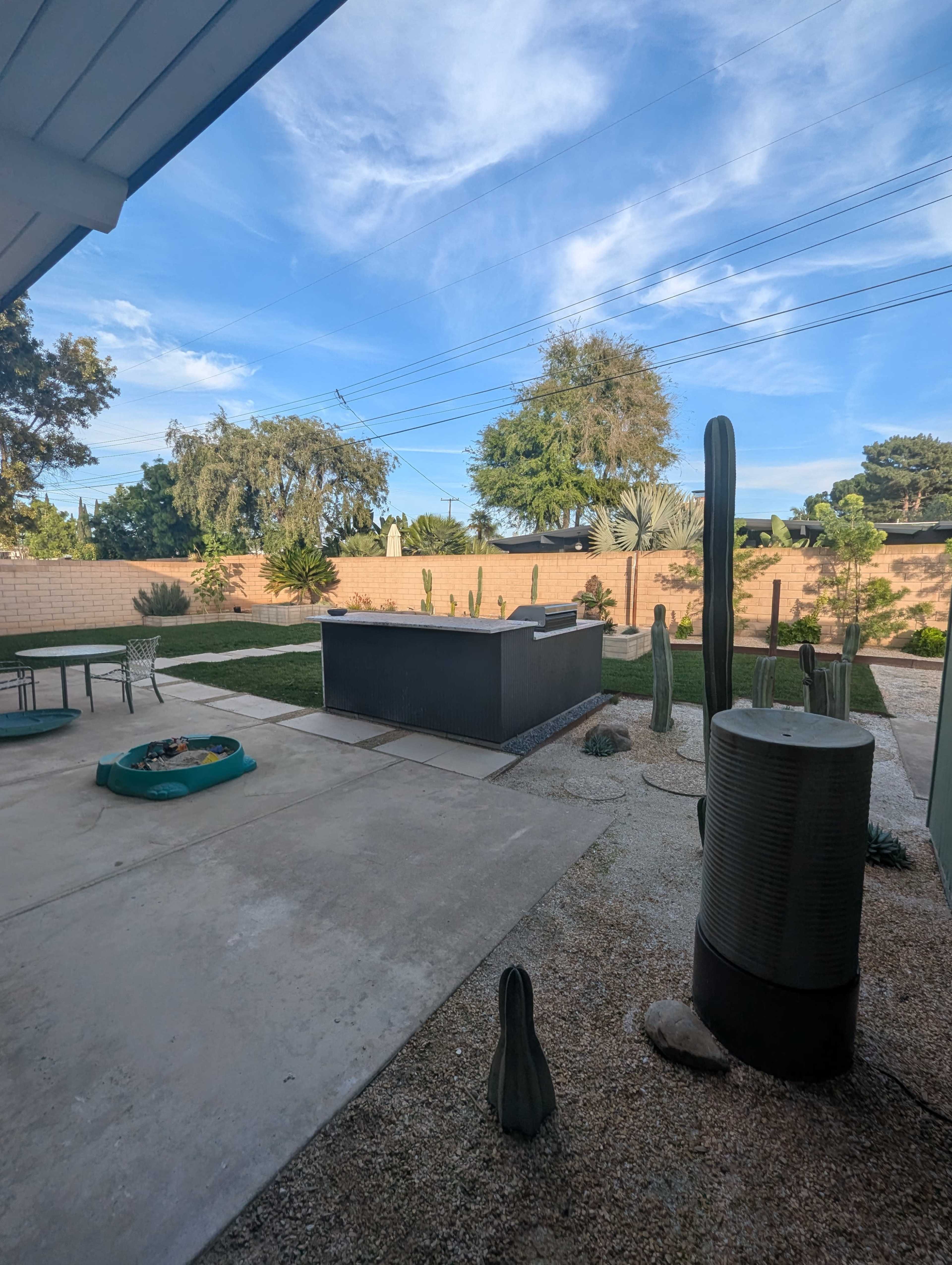 Sun-Filled 1960s Eichler | Iconic California Mid-Century Image in Orange, Orange, CA