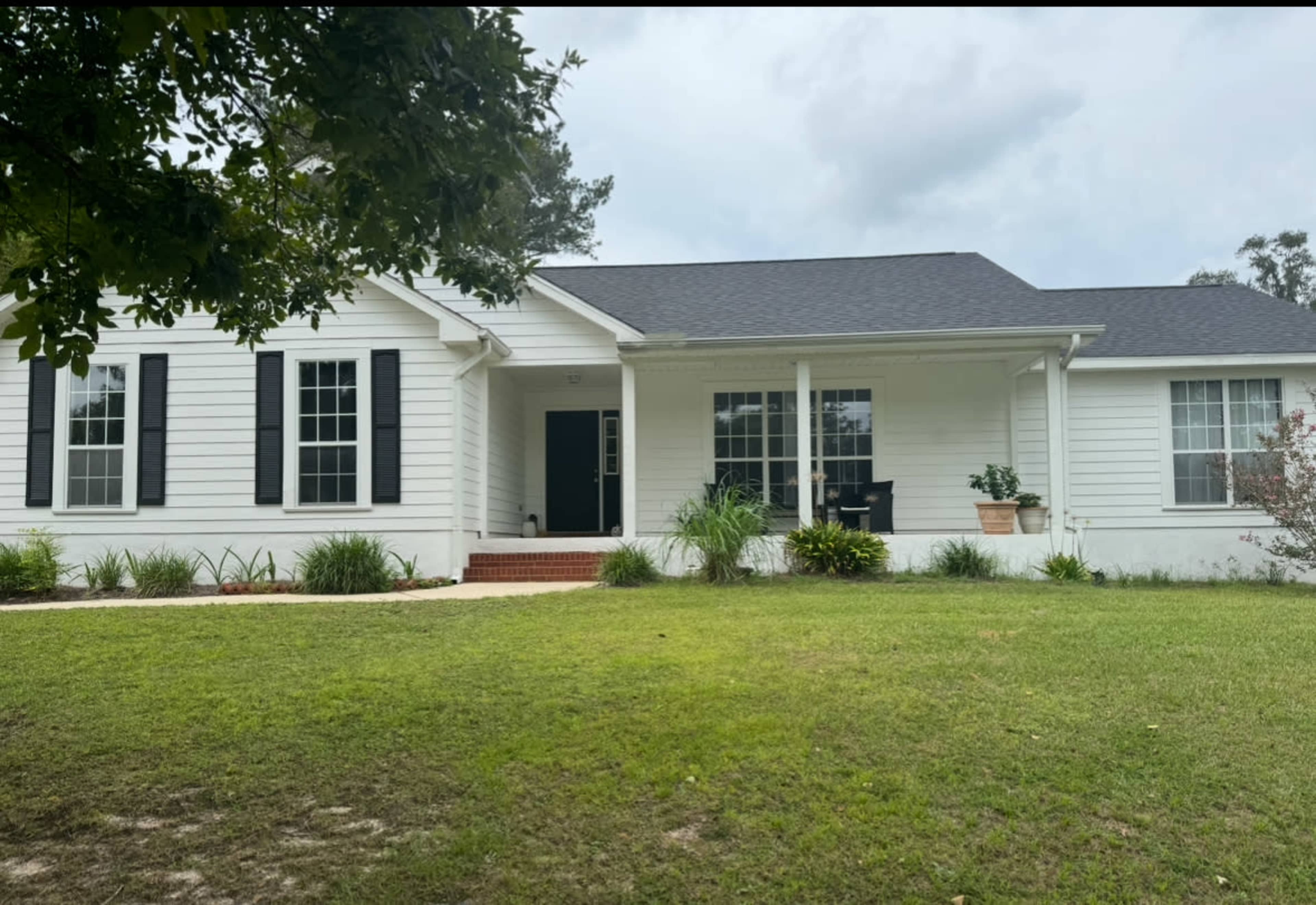 Urban monochromatic home with a pool Image in , Tallahassee, FL