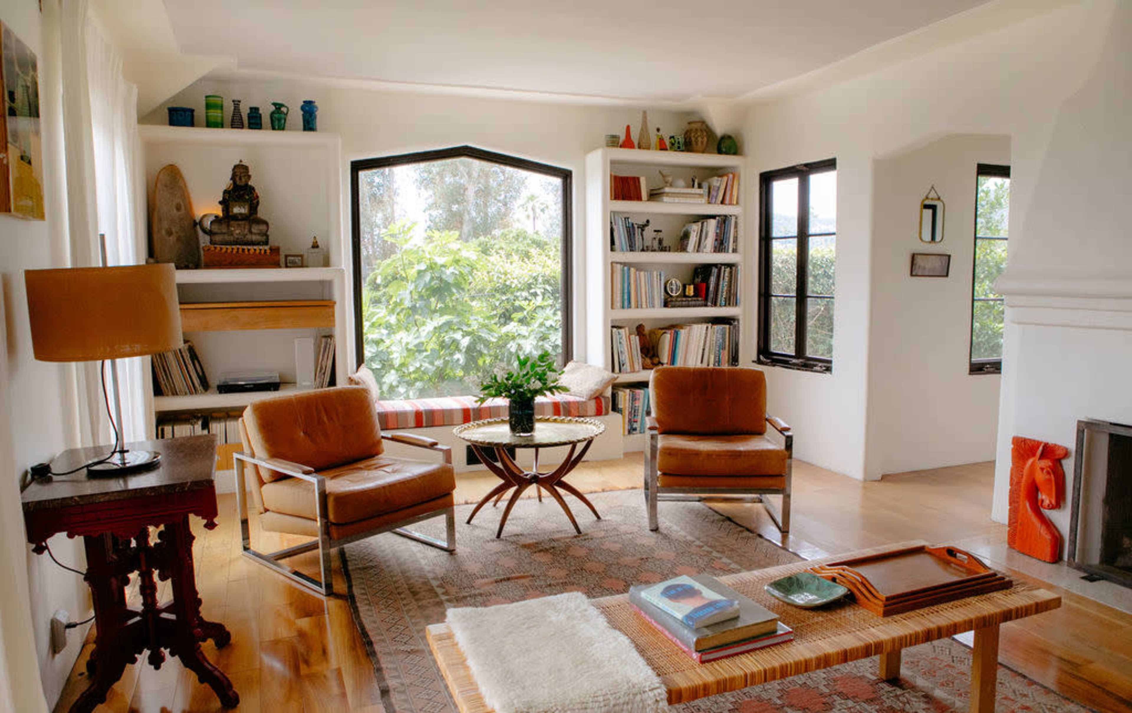 Urban Chateau in Los Feliz Image in Los Feliz, Los Angeles, CA