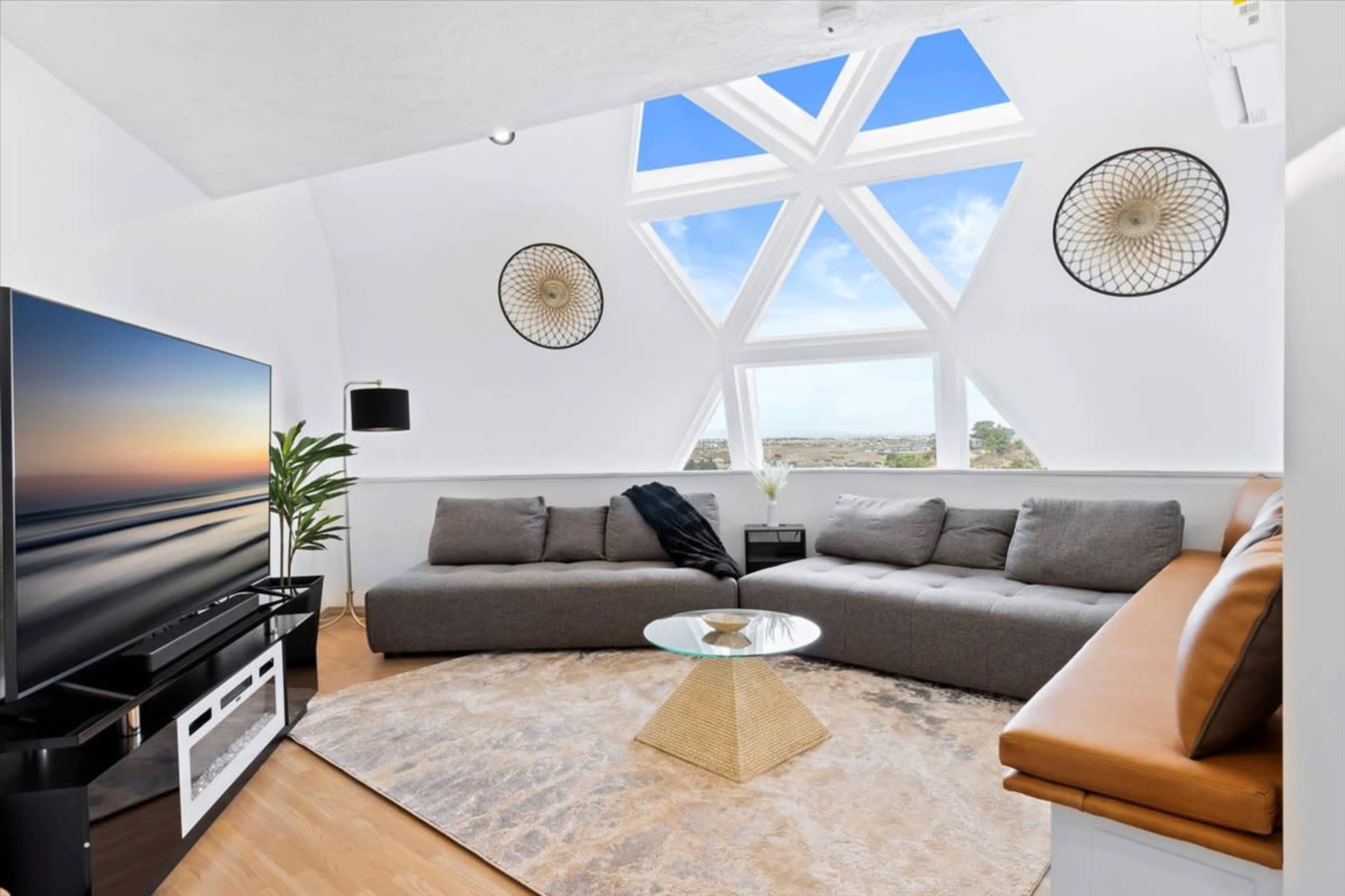 The KingDome: A Unique Royal Experience in Denver Image in , Castle Rock, CO