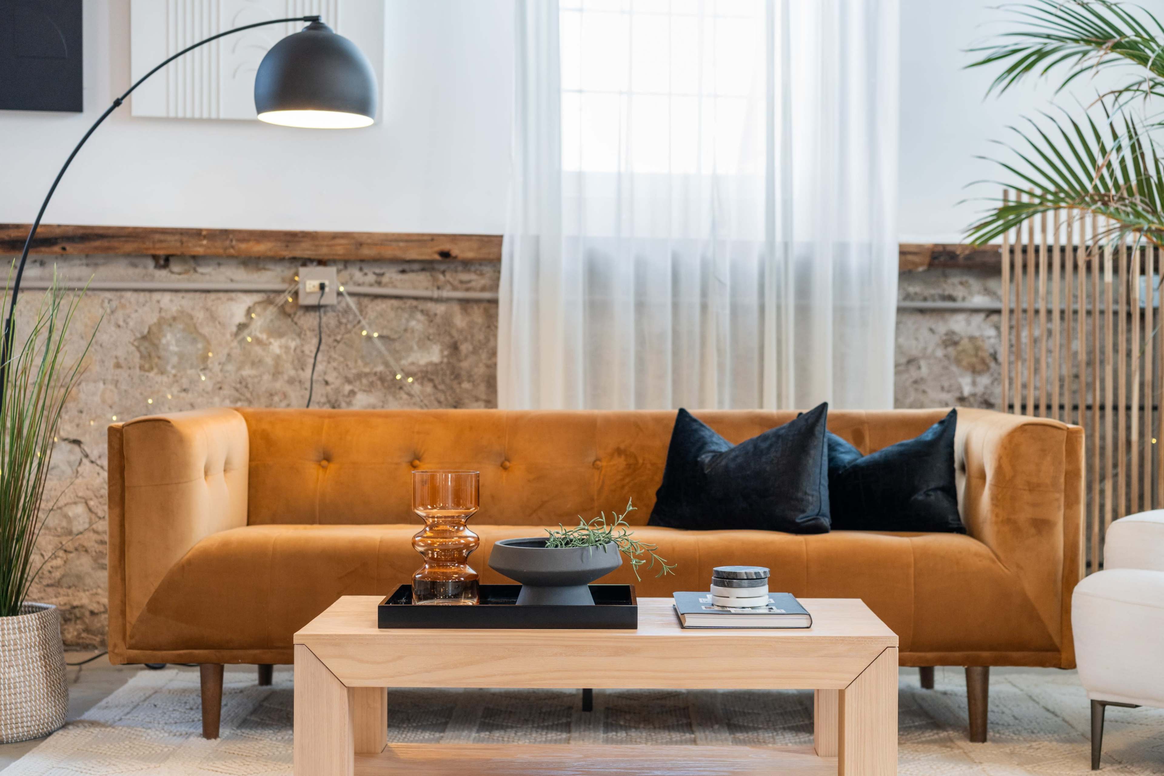 Natural Light Studio with a Modern Rustic Vibe Image in Brant, St. George, ON