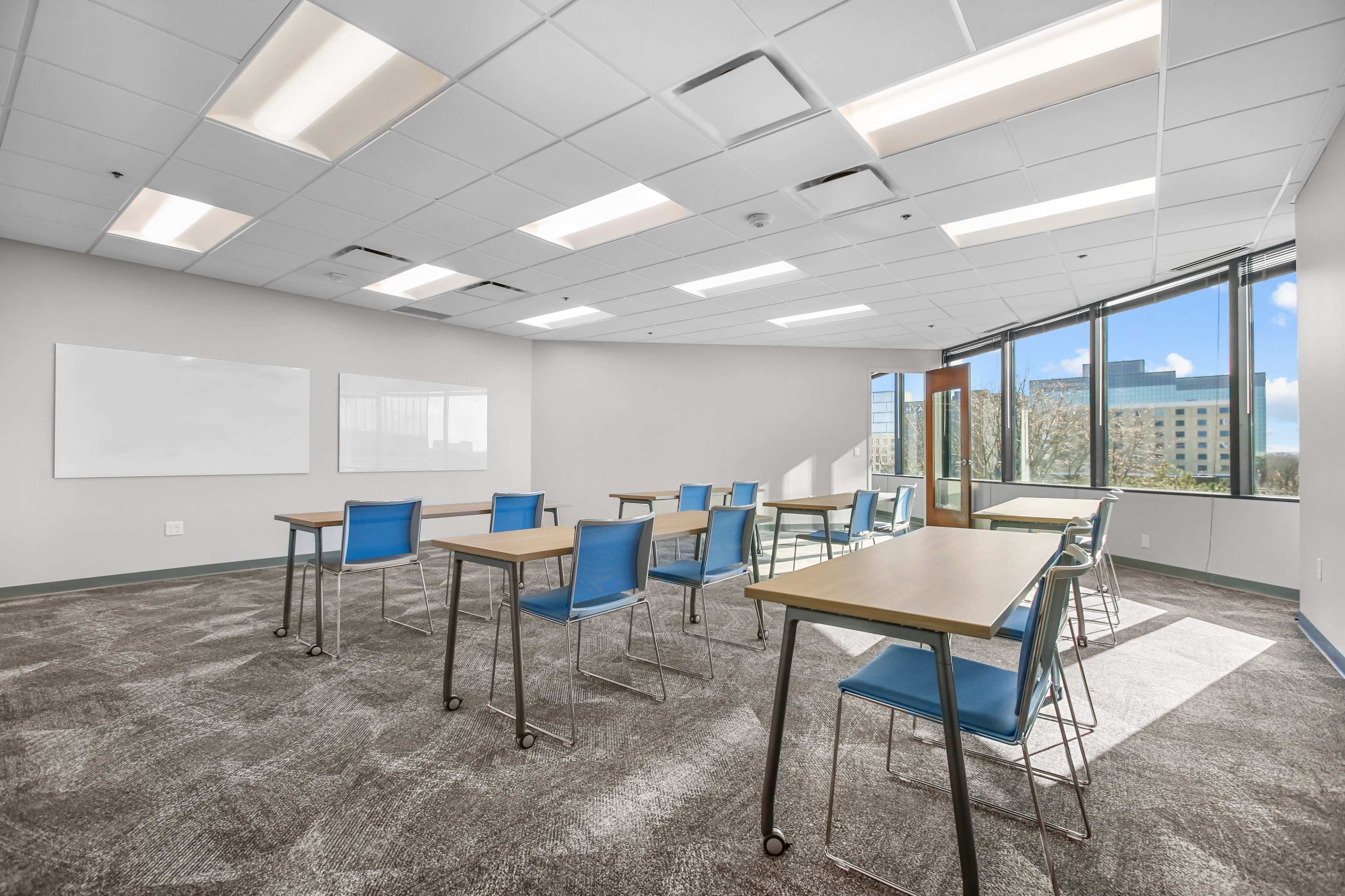 Bright Training Room - Spacious - Bloomington Image in South Loop District, Bloomington, MN