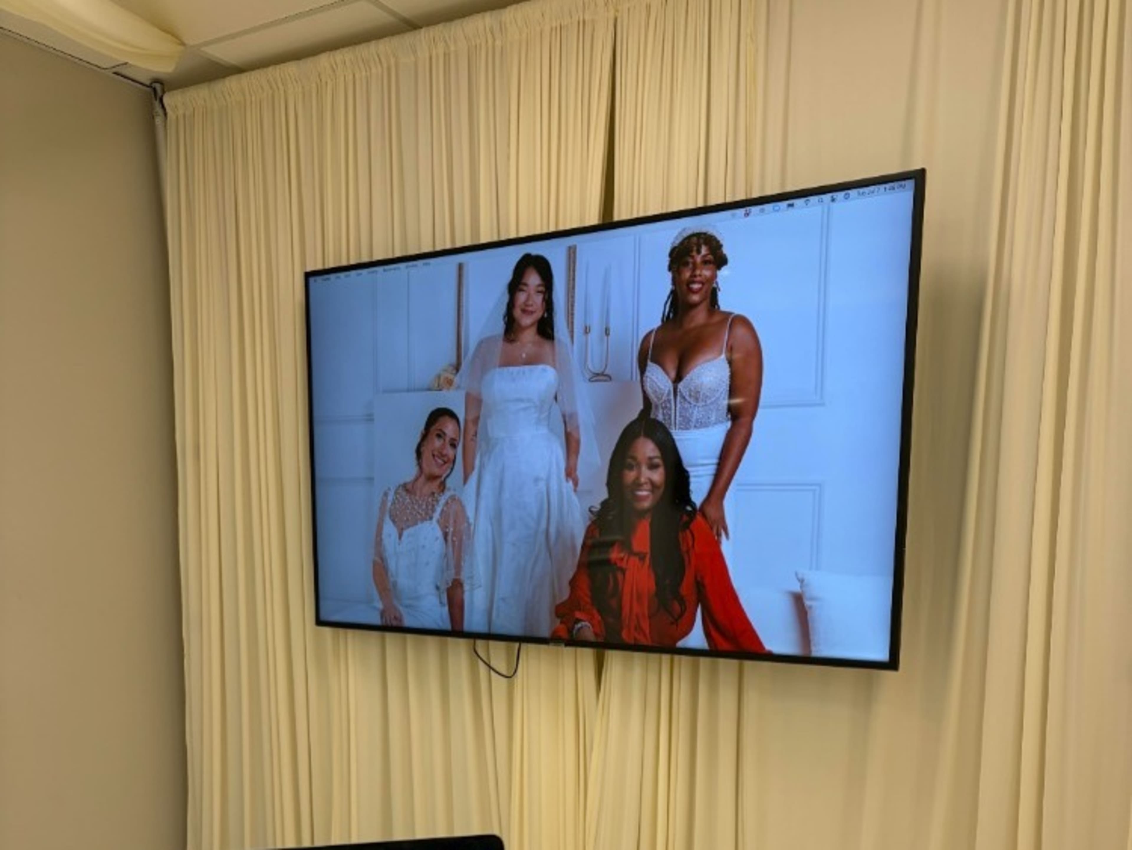 TV Monitor 