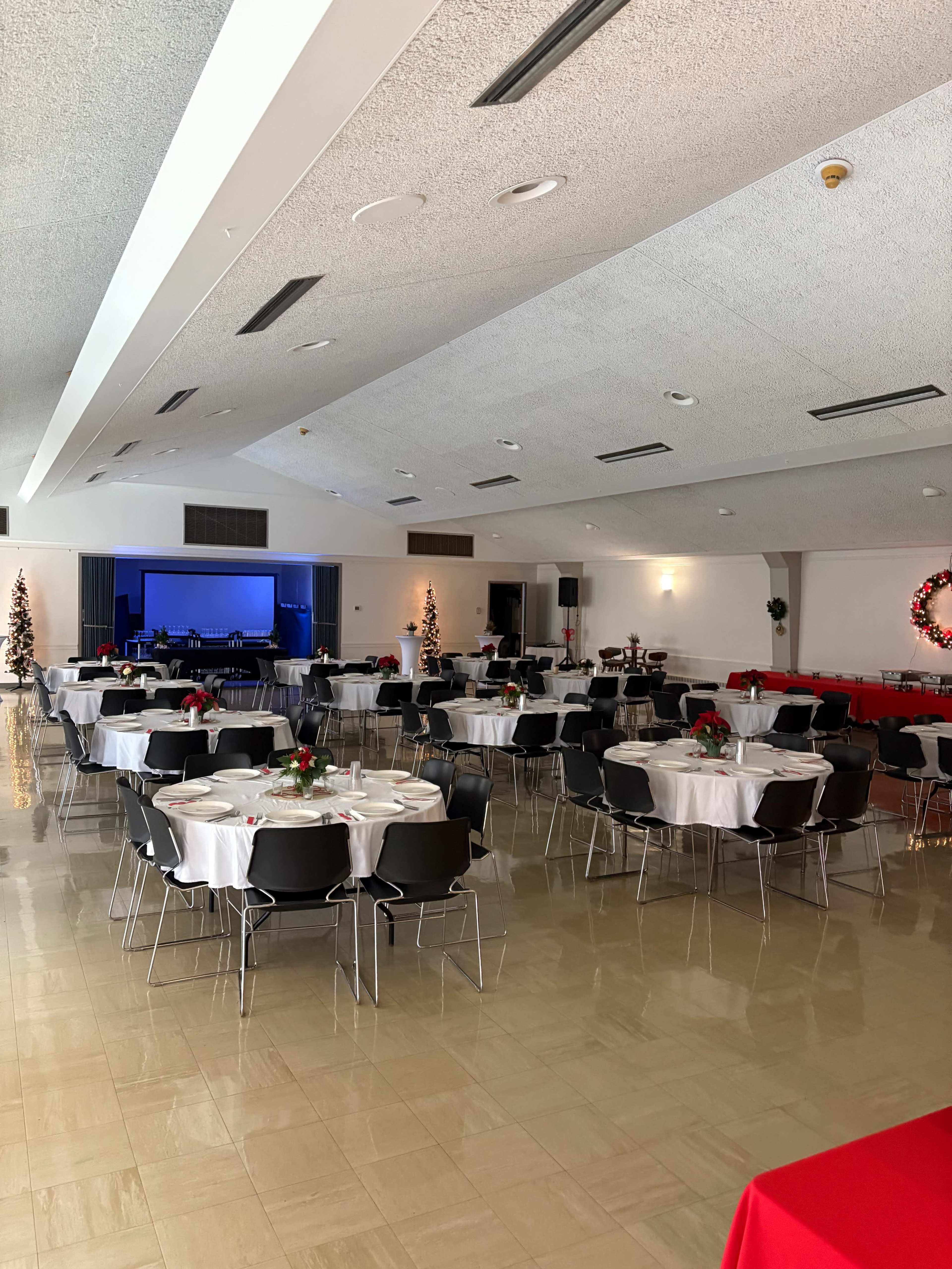 Suburban customizable event space Image in Maine Township, Park Ridge, IL