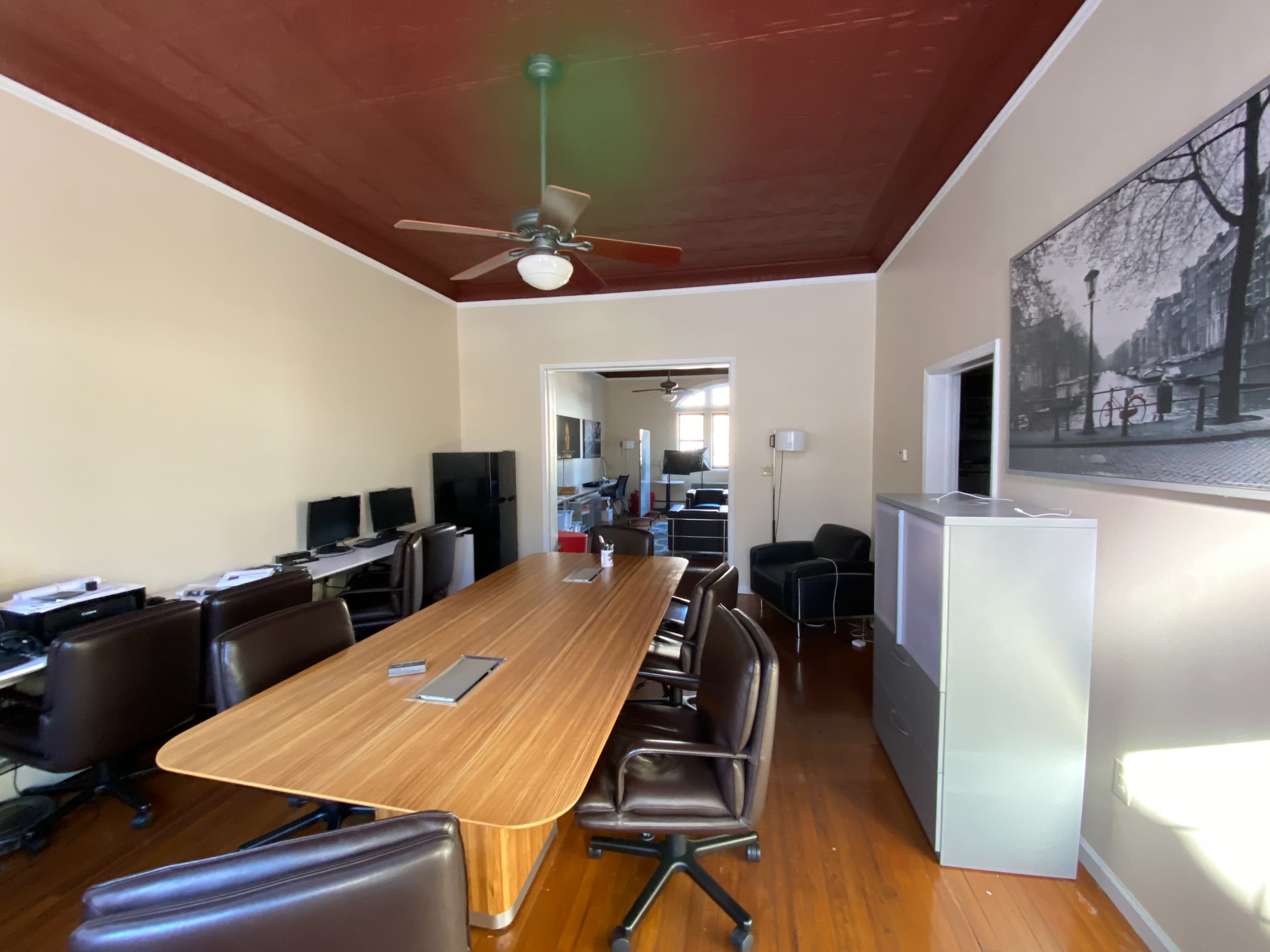 Suburbs of New York Image in Rutherford, Rutherford, NJ