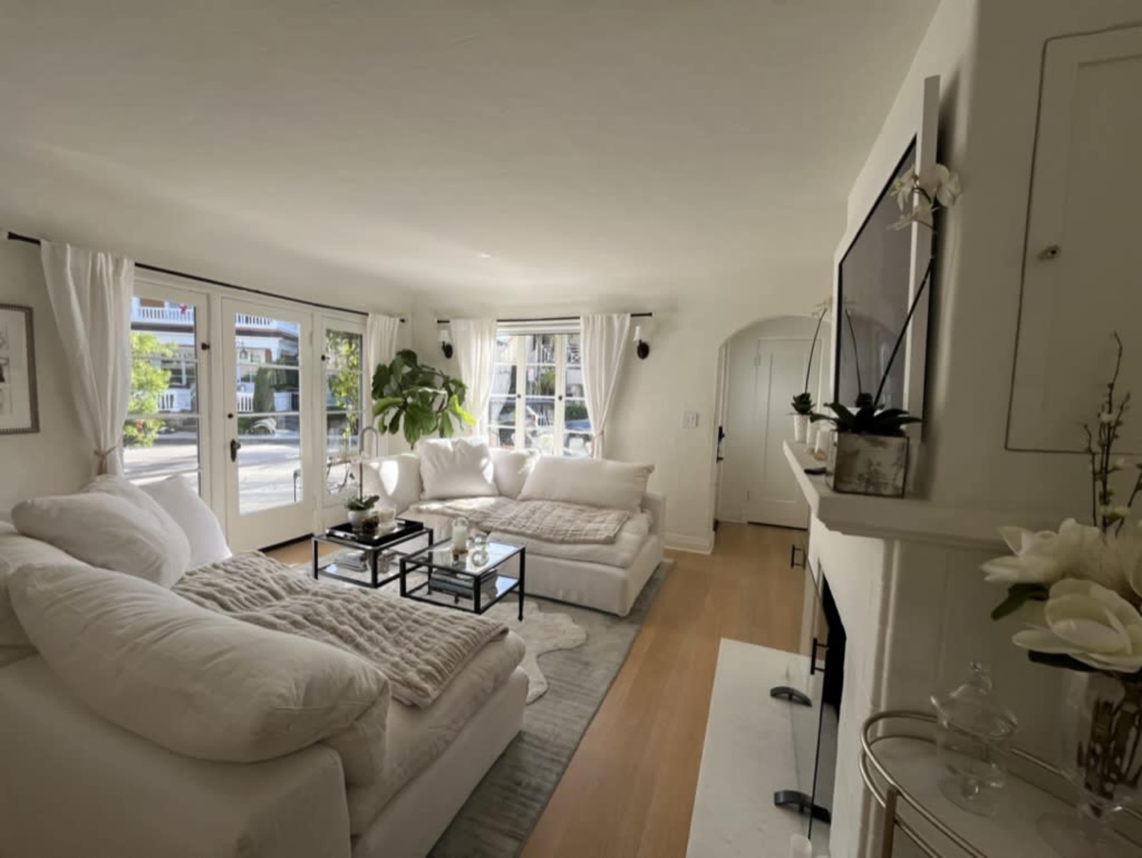 Quintessential Mediterranean Charming Villa-Style Balboa Island Home Image in Newport Beach, Balboa Island, CA