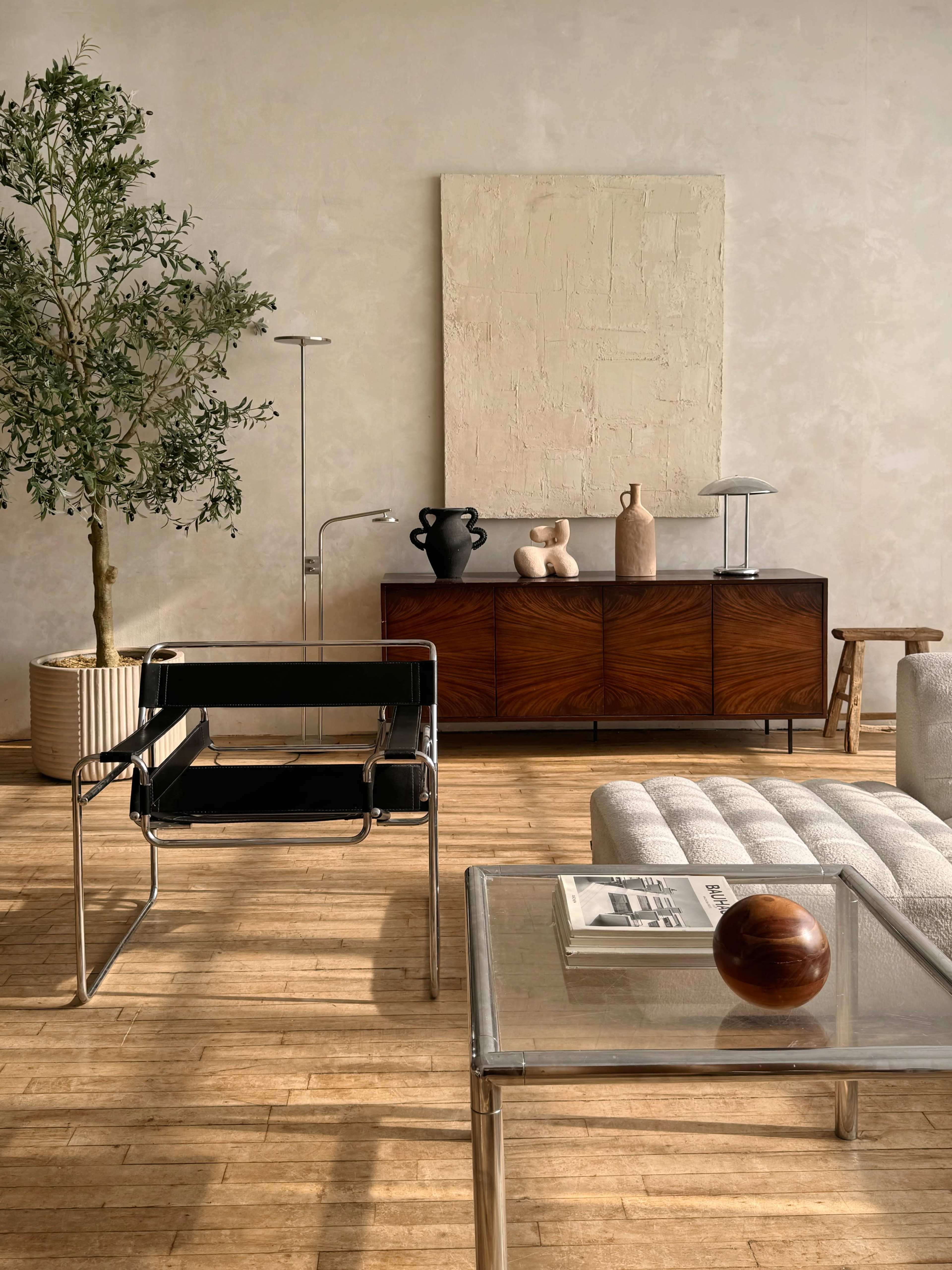 STUDIO CLYX I / Natural Light Studio Loft with Designer Furniture Image in Bushwick, Brooklyn, NY