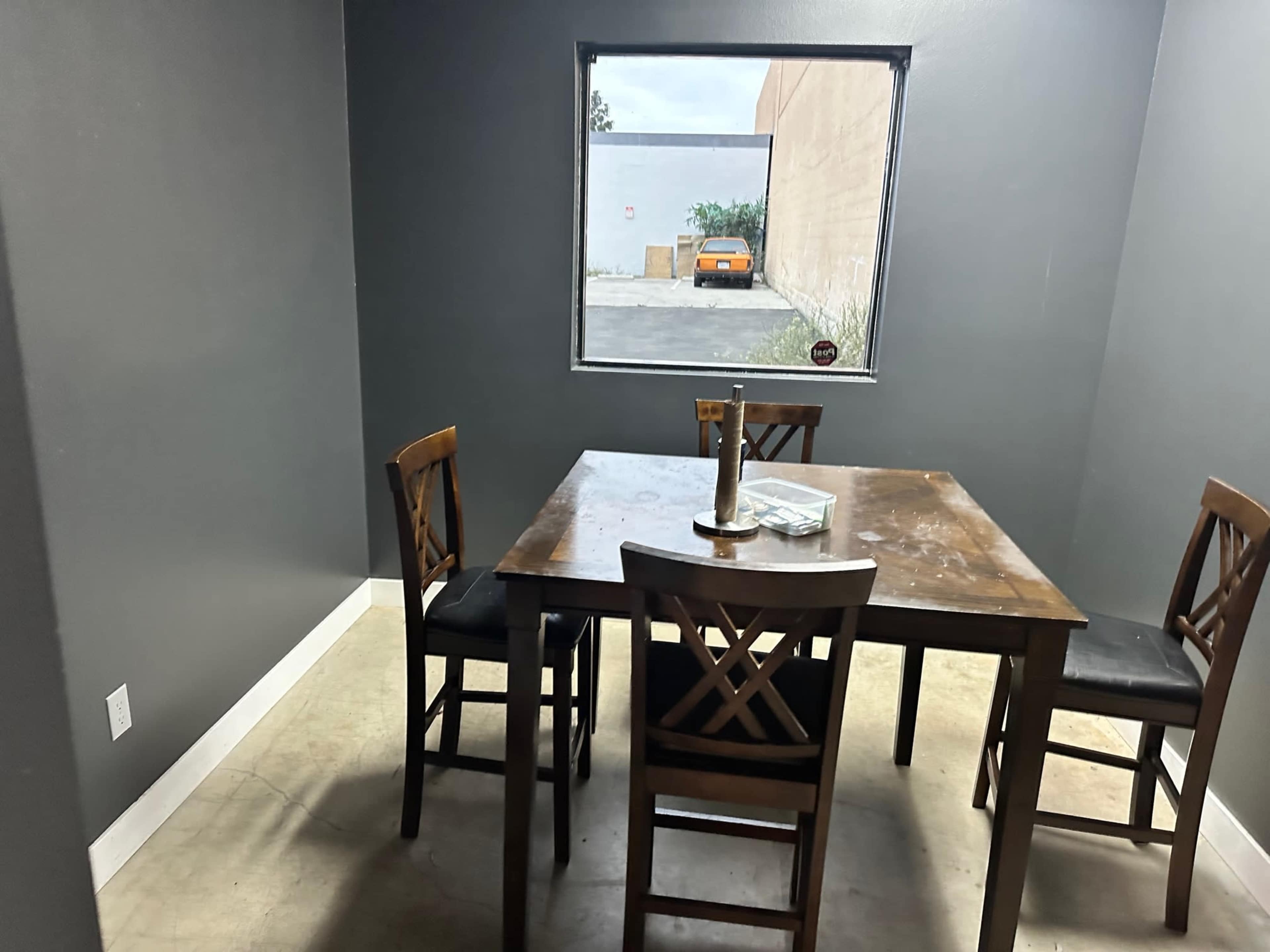 Large Industrial Warehouse with Nice Front Lobby and Office Space Image in Santa Ana, Santa Ana, CA