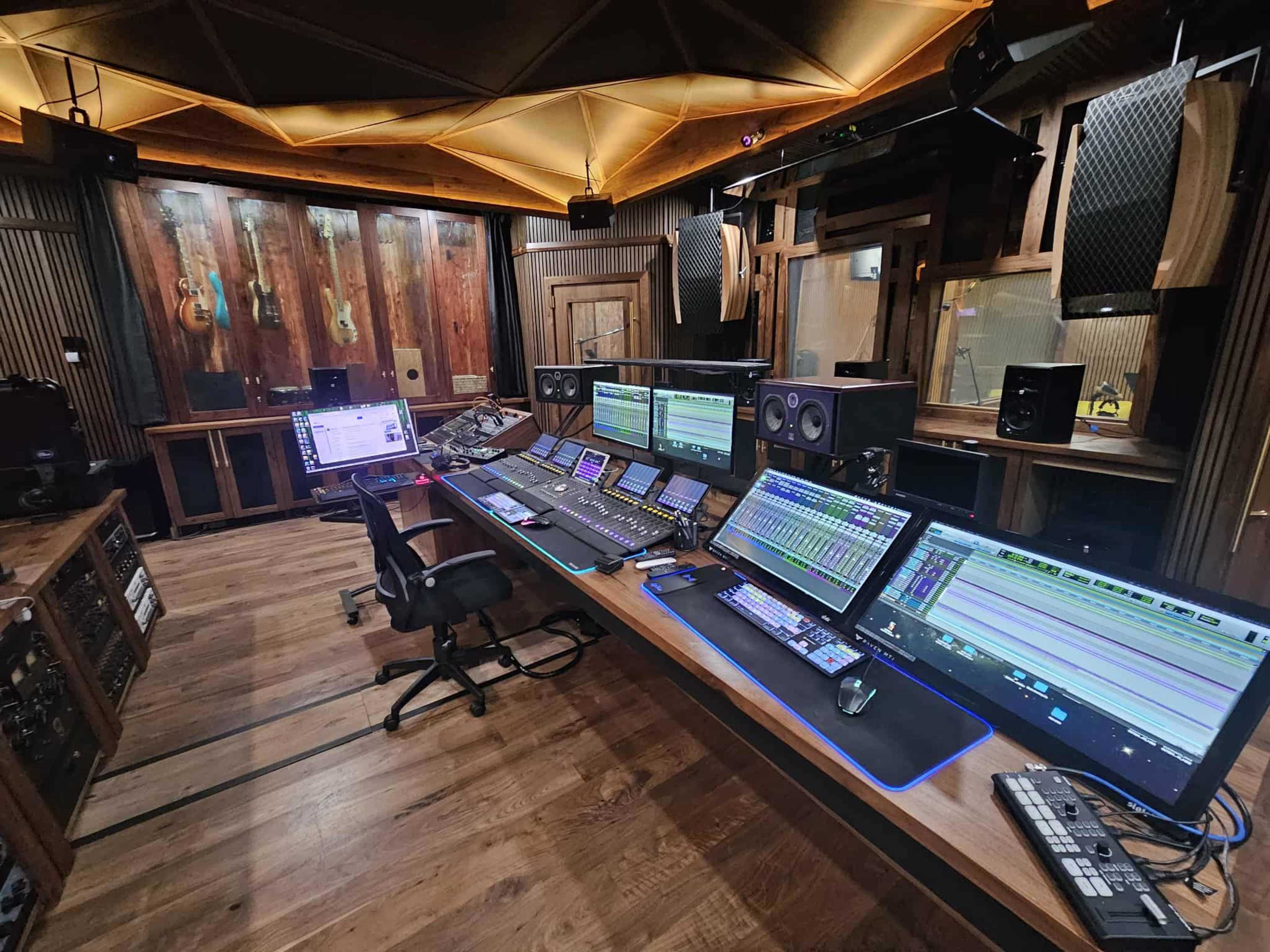 Beautiful, unique, recording studio Image in Watertown, Watertown, TN