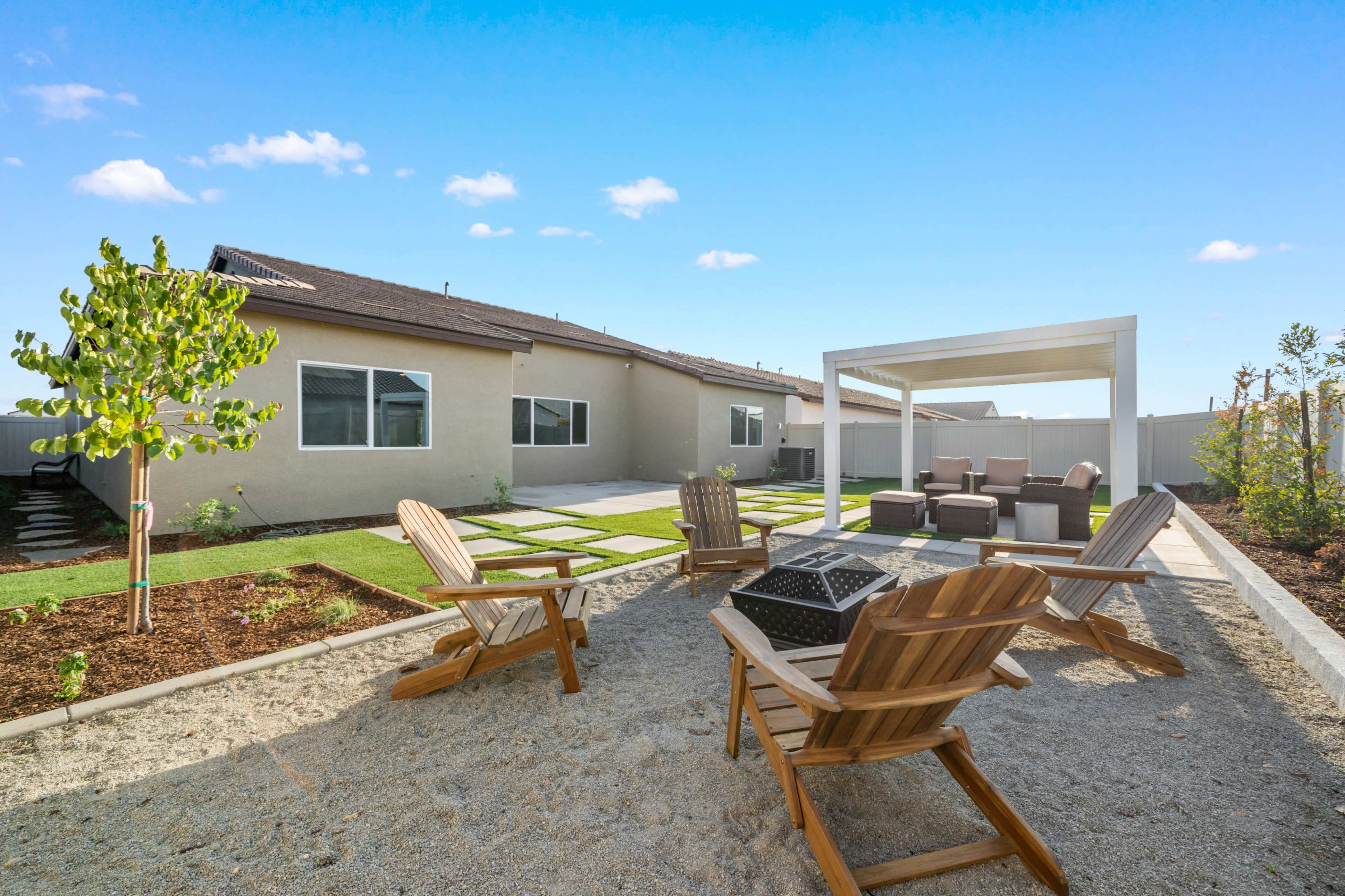 New residential space Image in Park Avenue, Bakersfield, CA