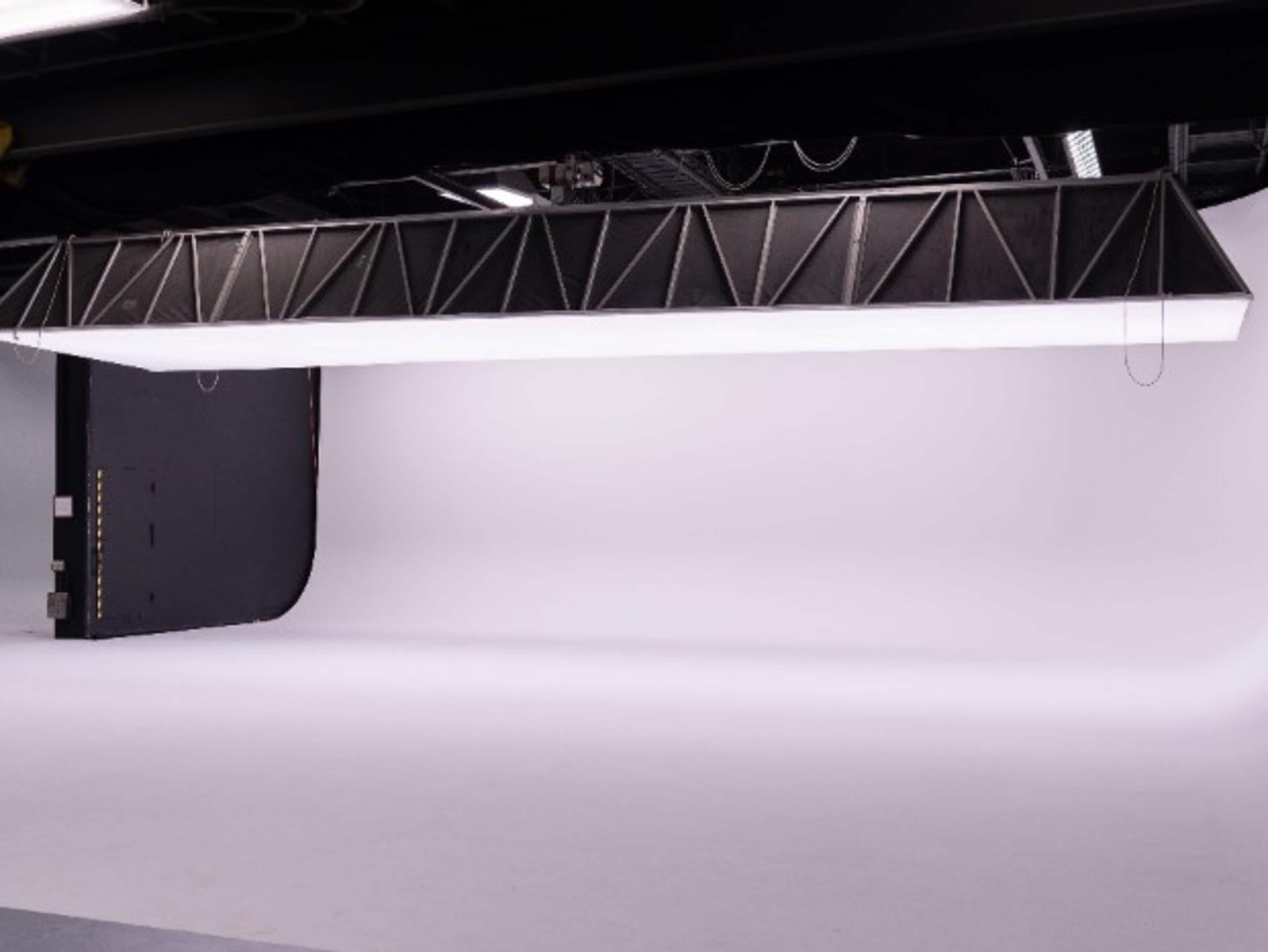 Overhead light box