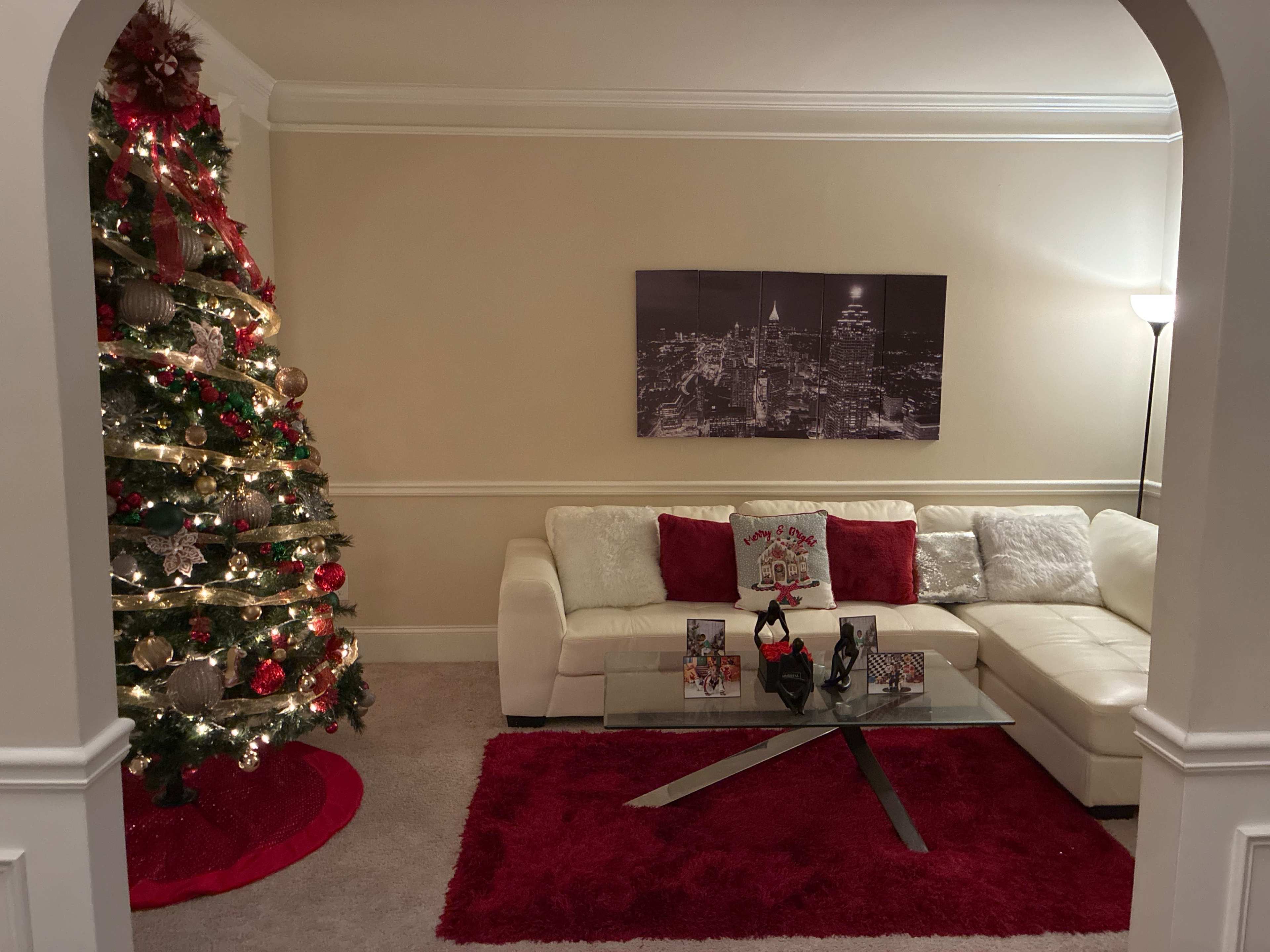 Quiet Suburban Home with Spacious Multi-Level Layout Image in , Fayetteville, GA