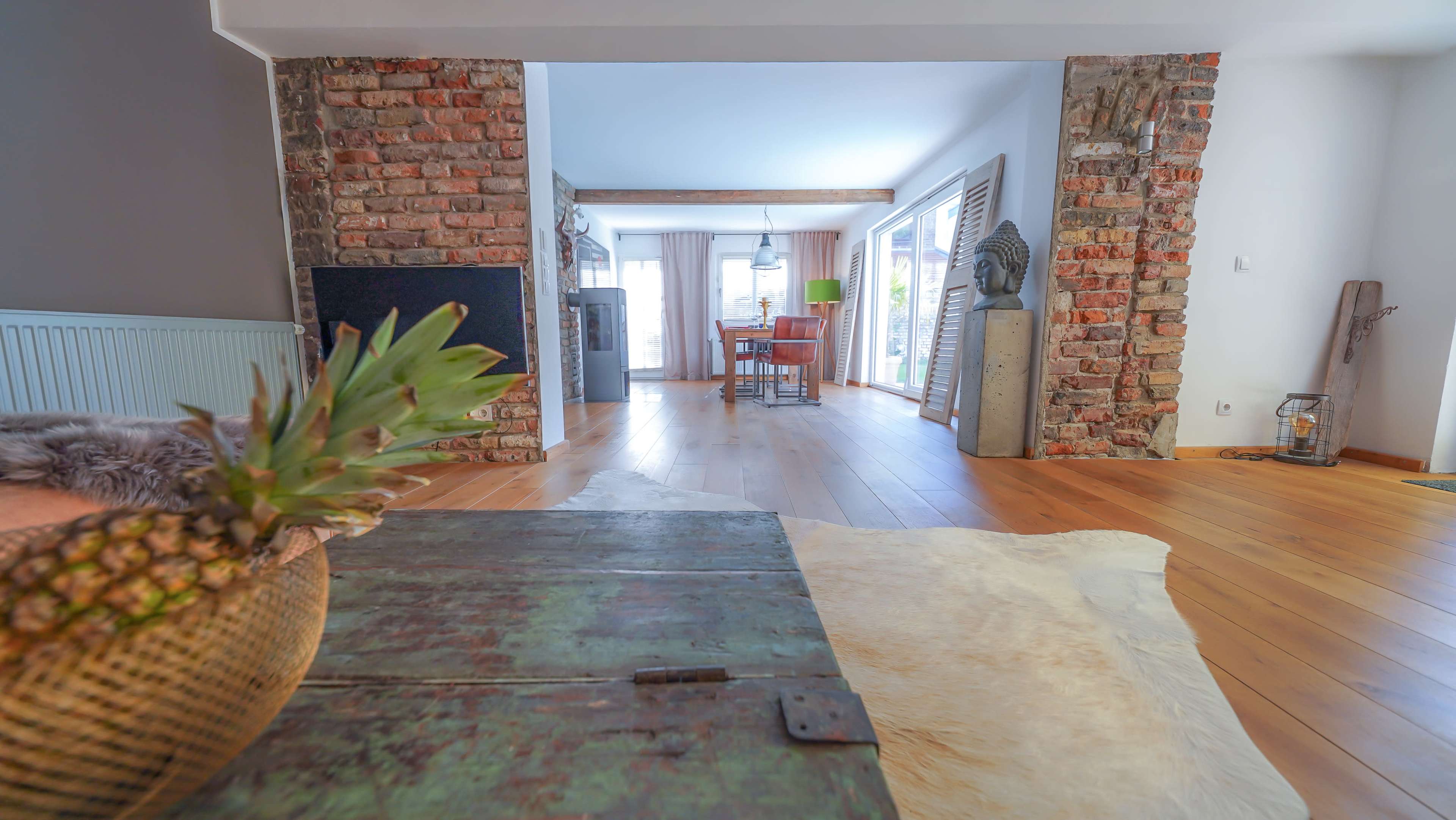 Mediteranes Landhaus mit Pool an den Poller Wiesen Image in Poll, Köln